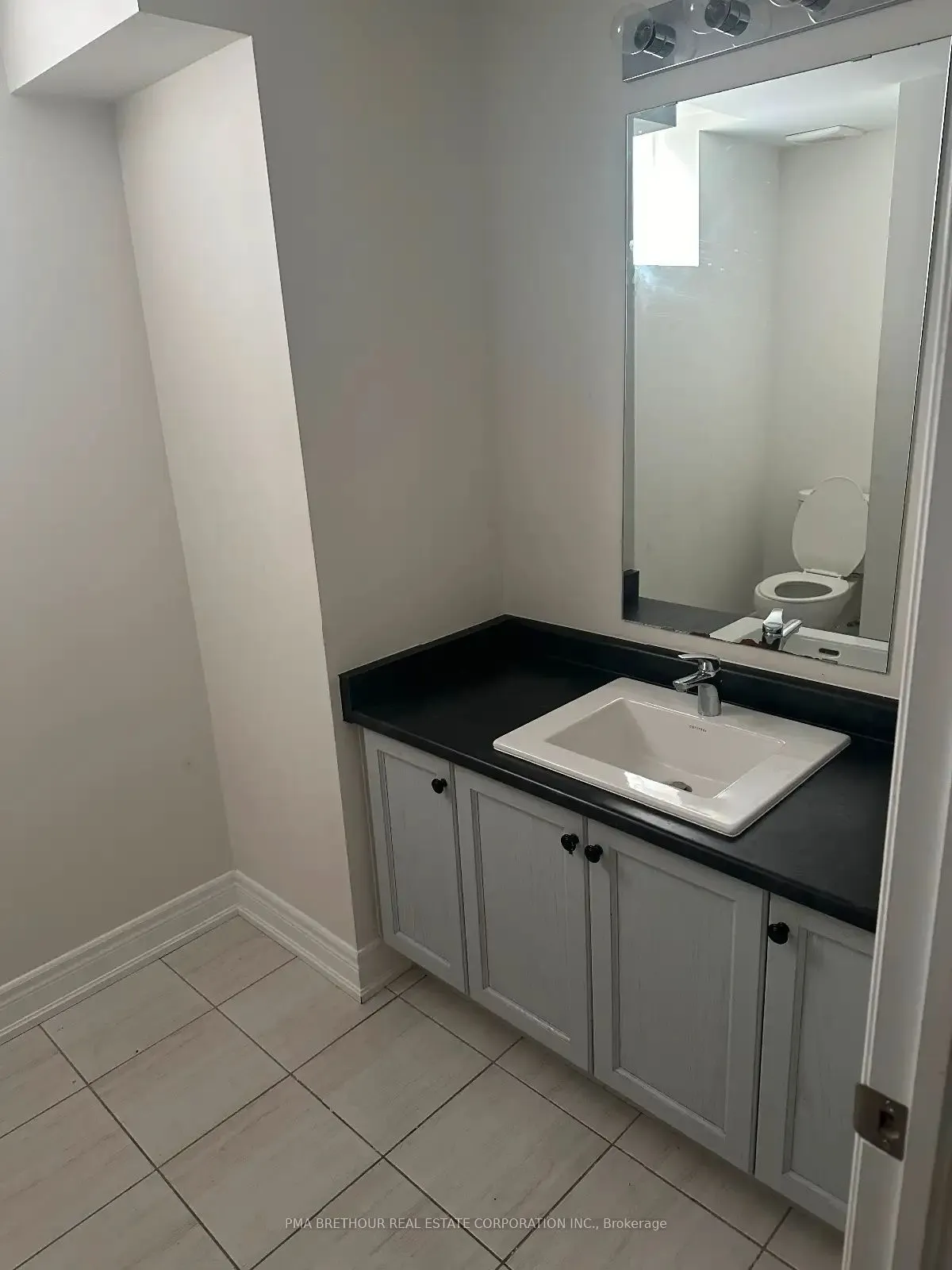 2514 Florentine Place