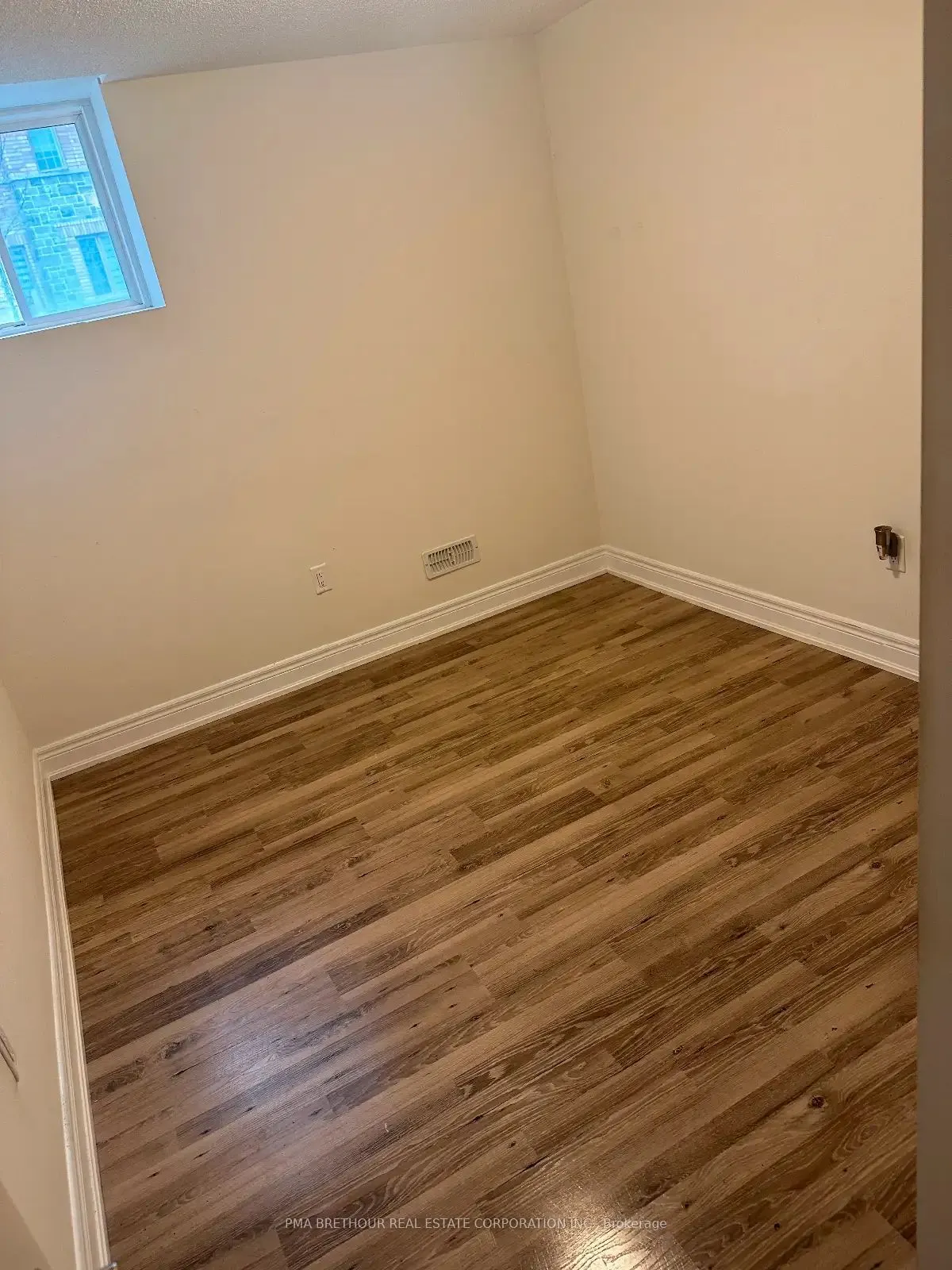 2514 Florentine Place