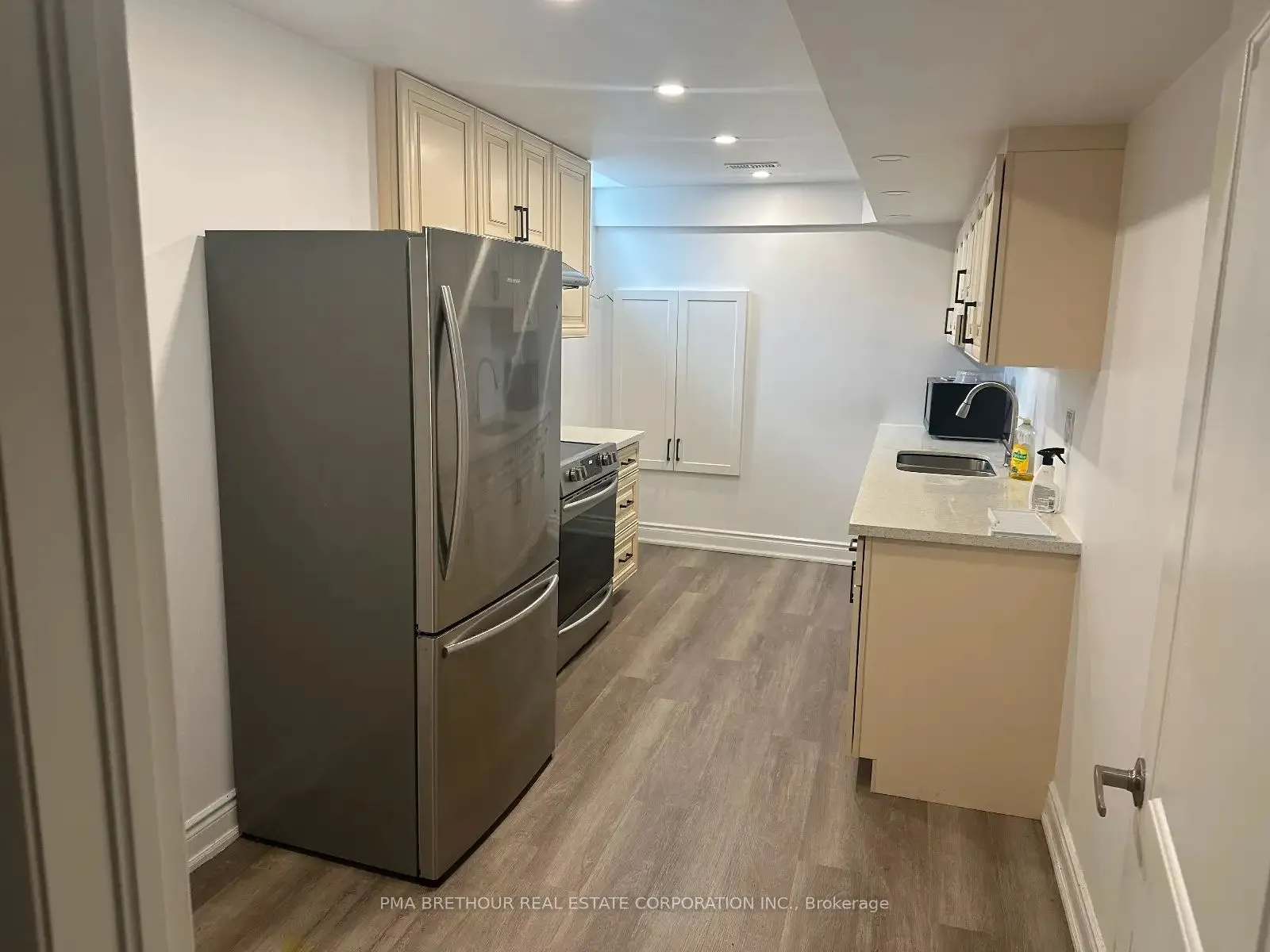 2514 Florentine Place