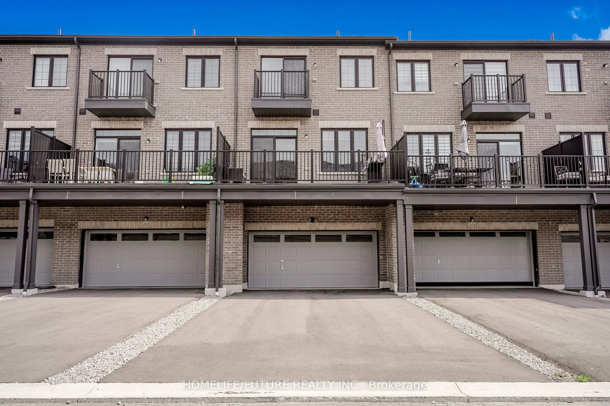 2626 Delphinium Trail