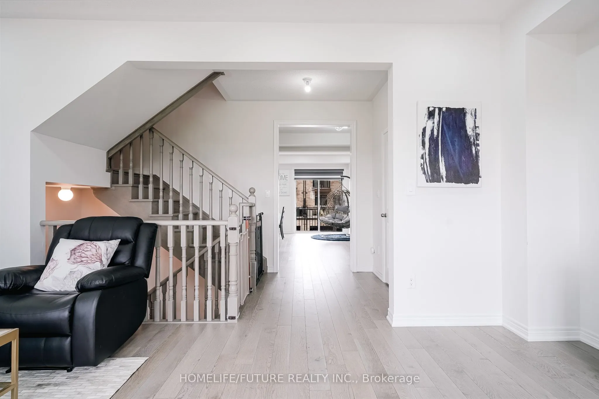 2626 Delphinium Trail