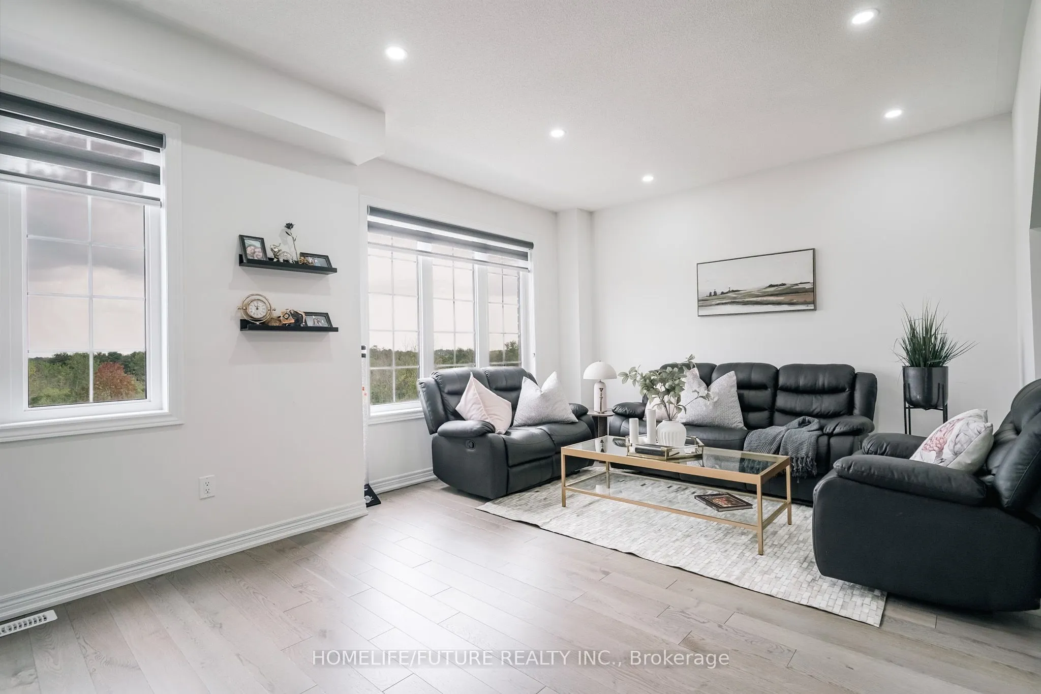 2626 Delphinium Trail