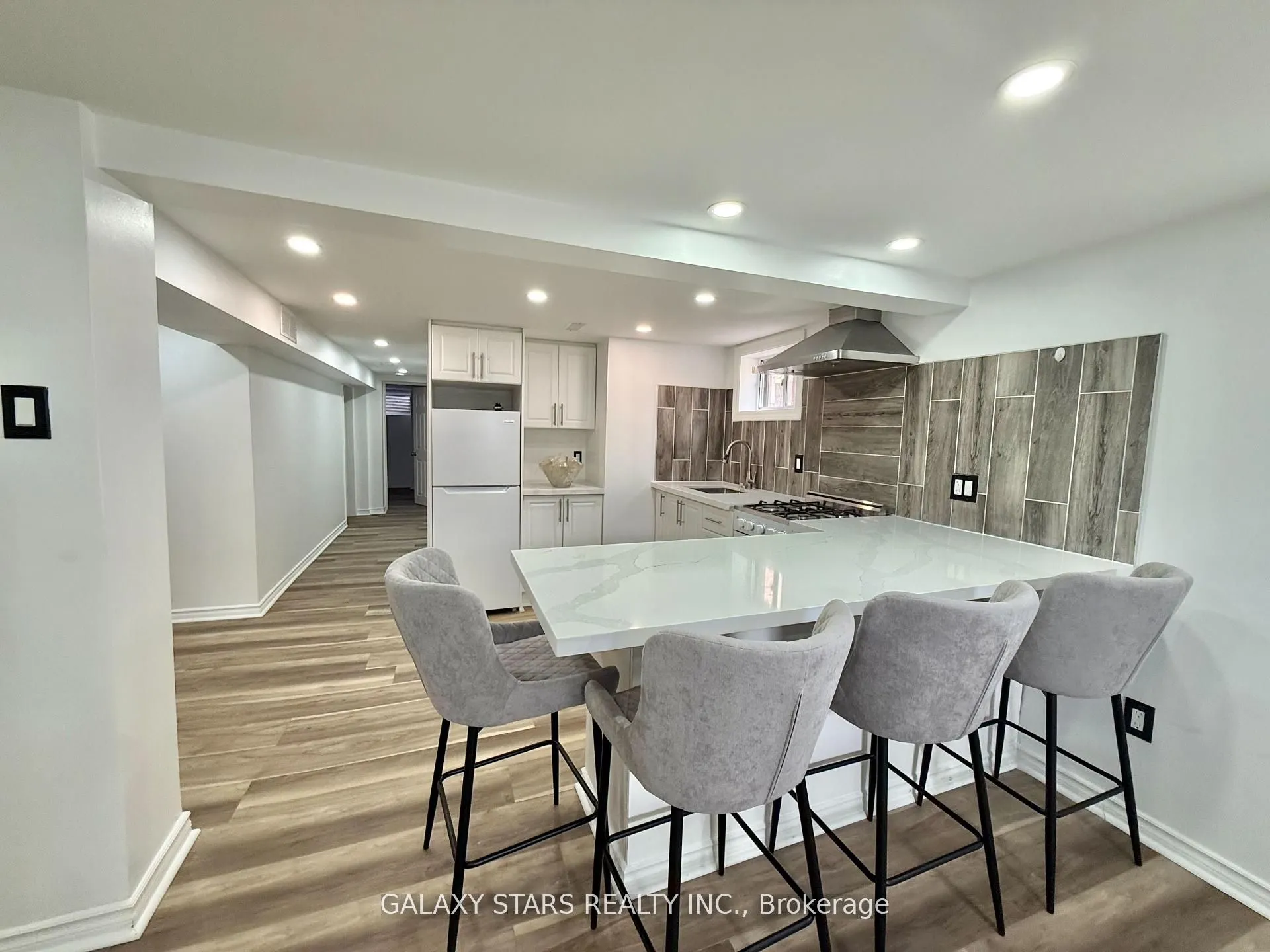 57 Moorecroft Crescent