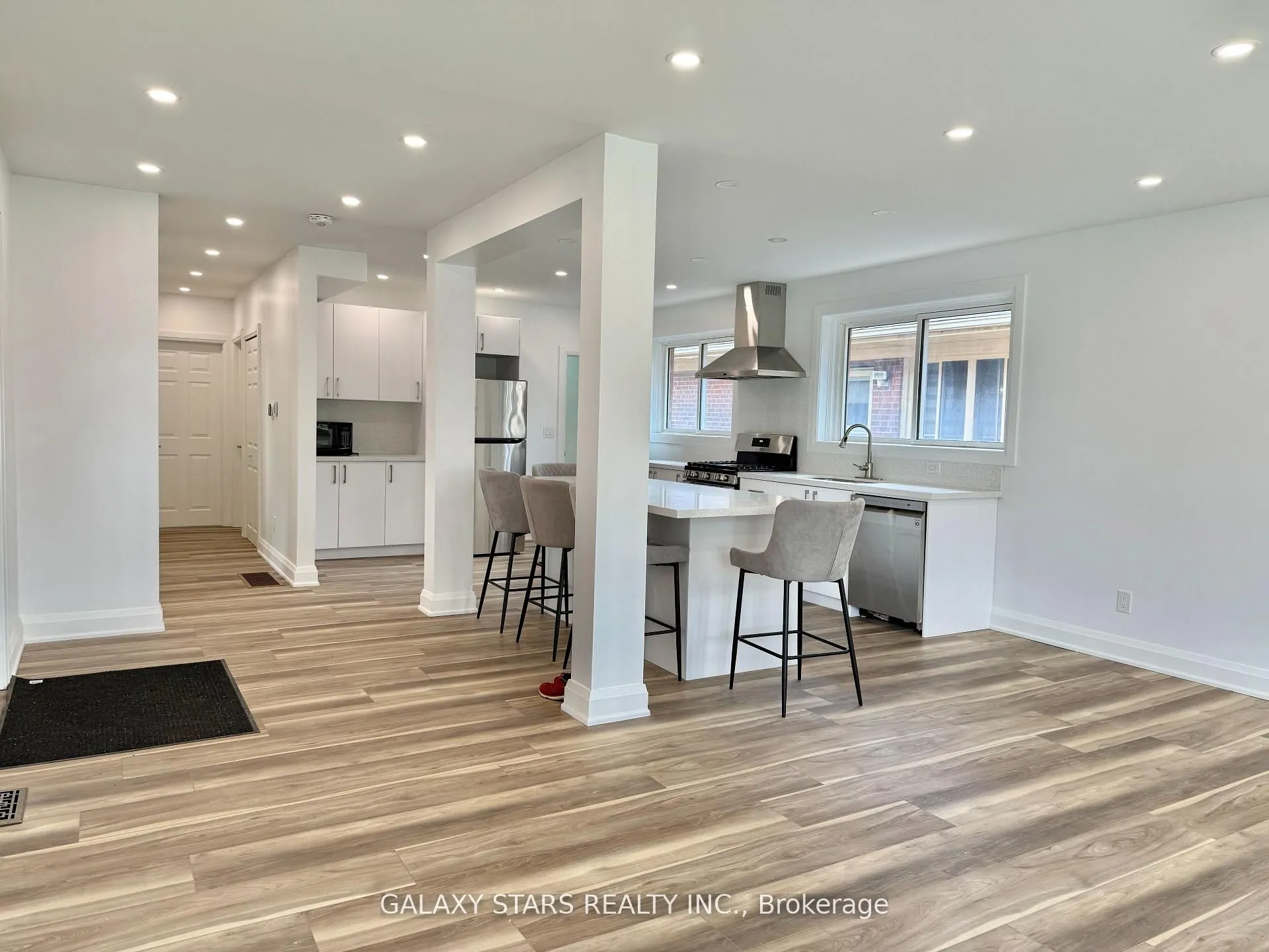 57 Moorecroft Crescent