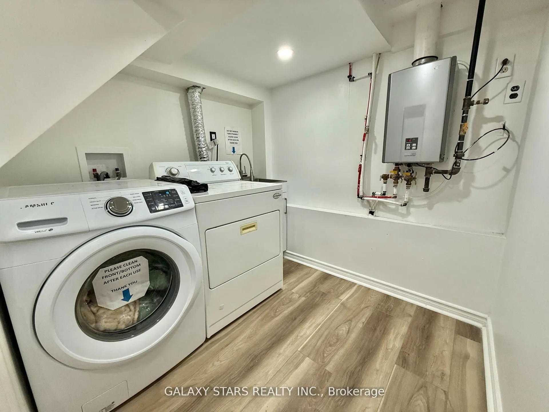 57 Moorecroft Crescent