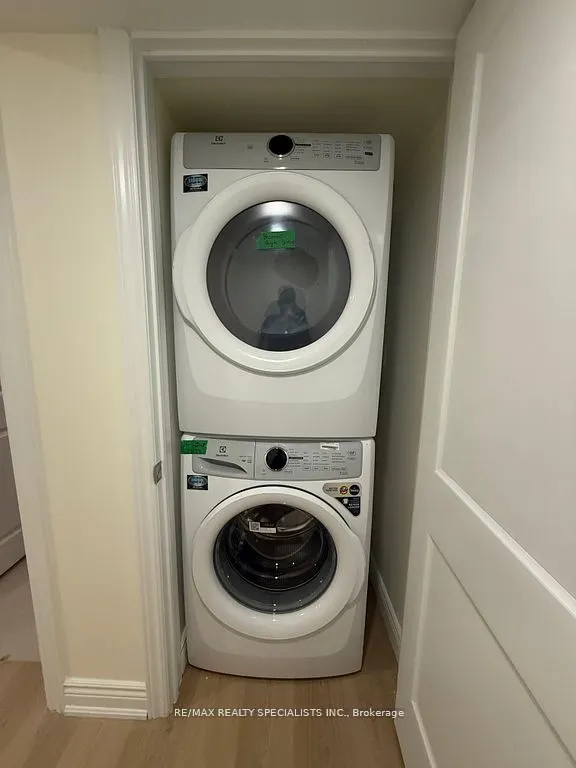 245 Montgomery Avenue