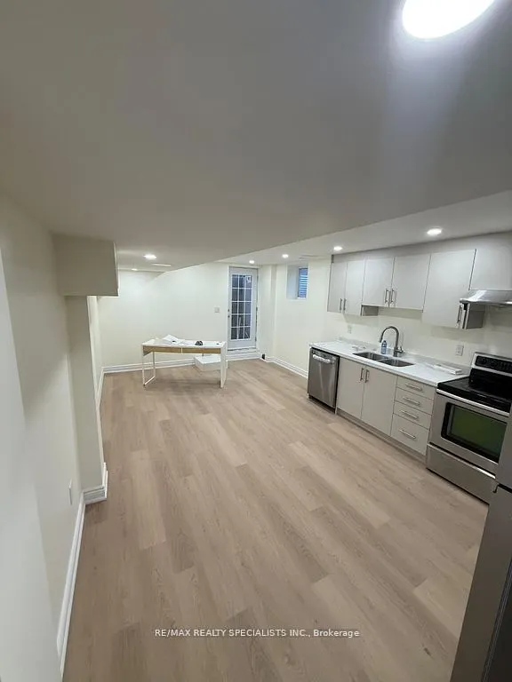 245 Montgomery Avenue