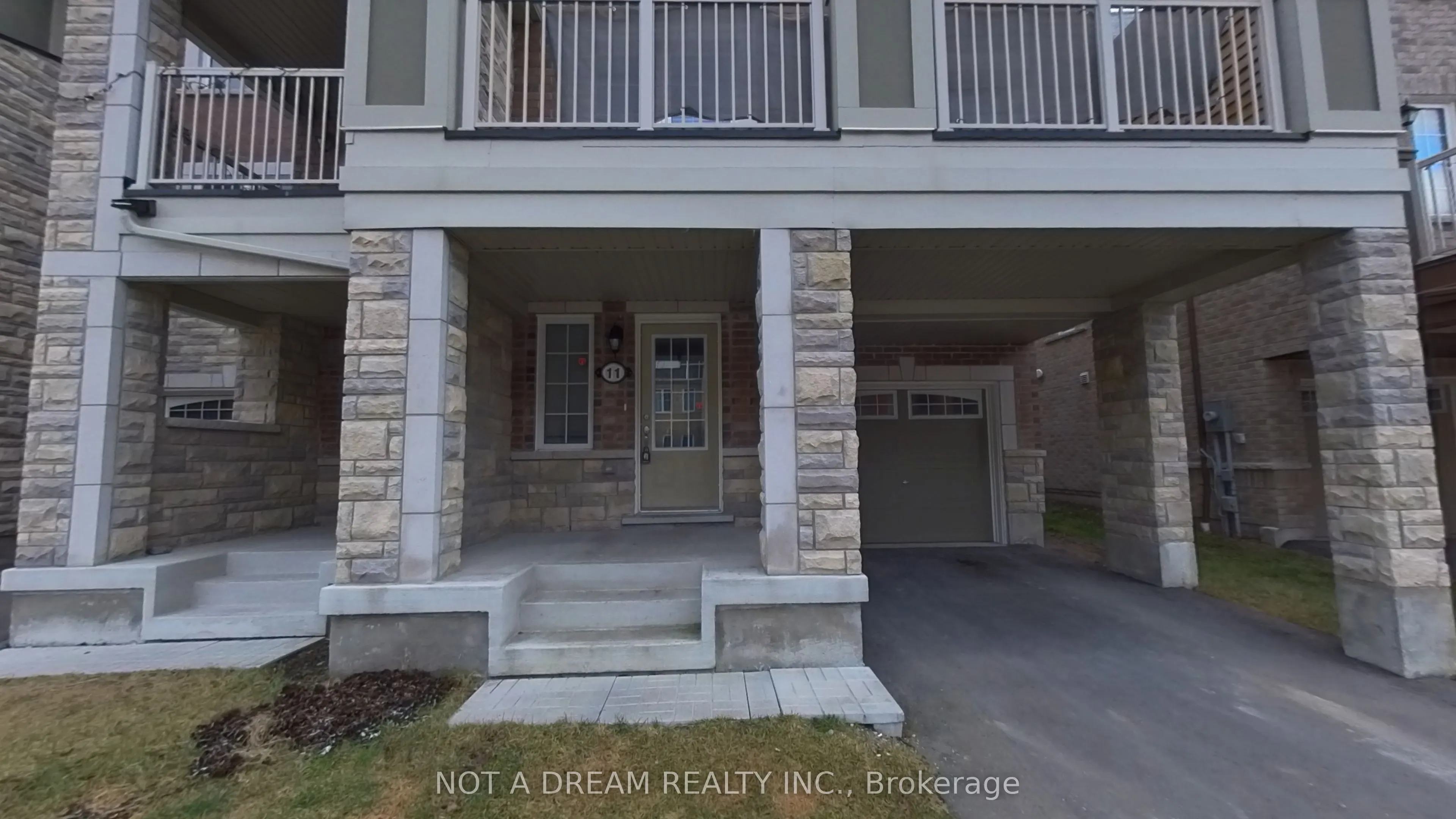 11 Bluegill Crescent