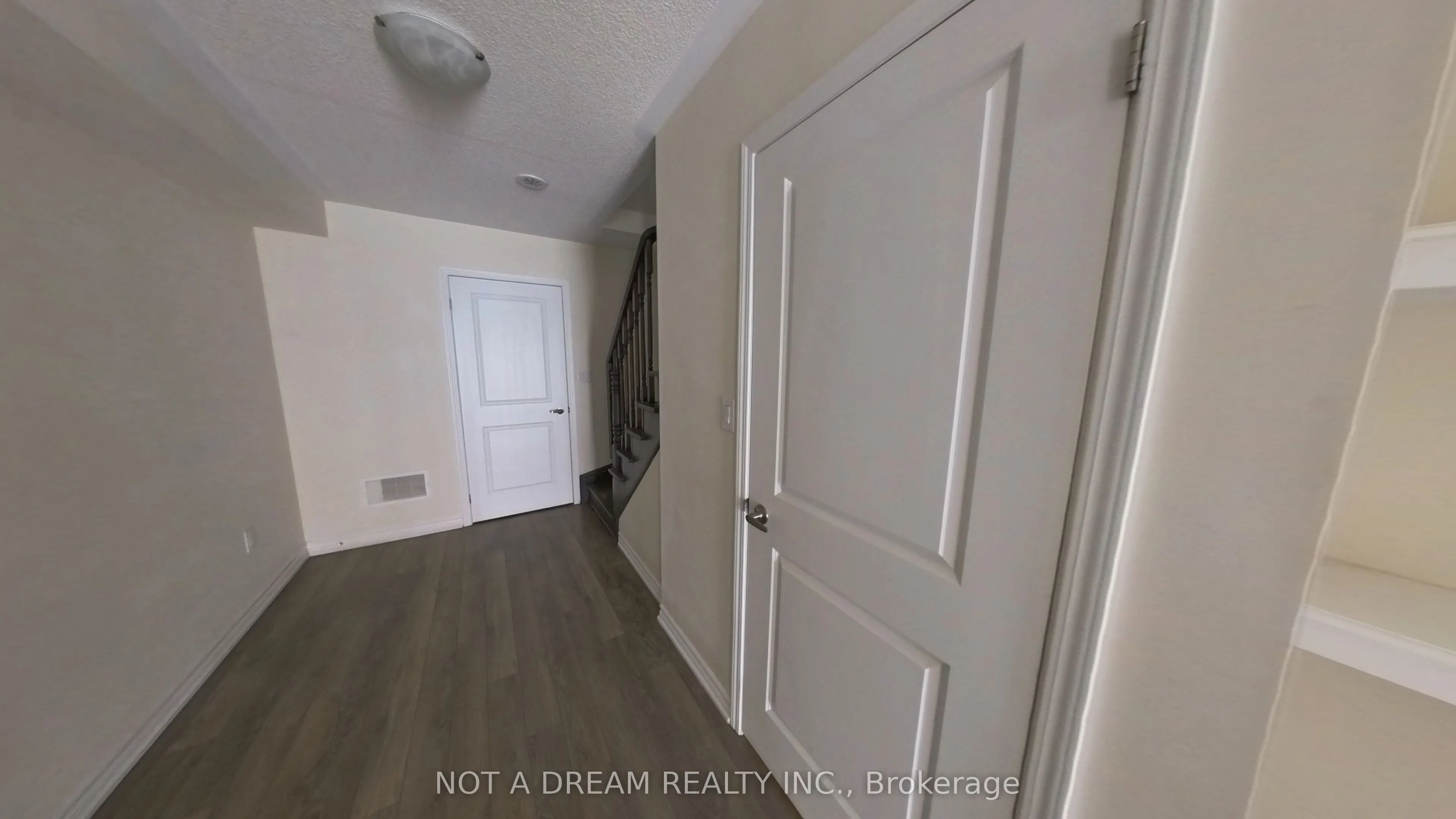 11 Bluegill Crescent