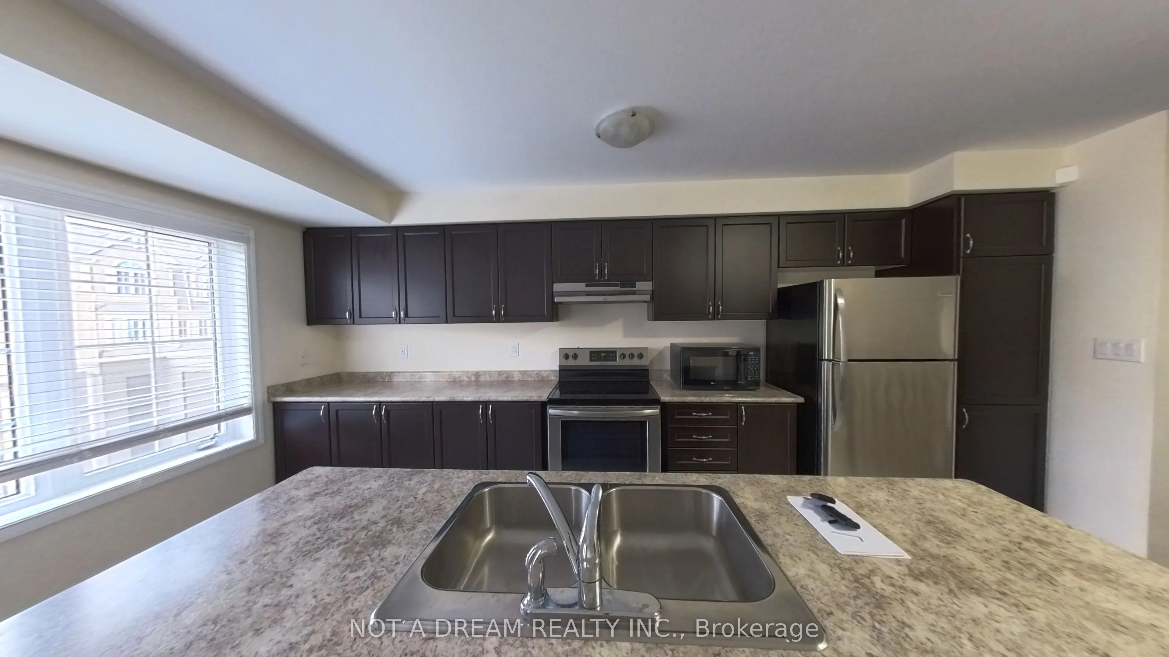 11 Bluegill Crescent