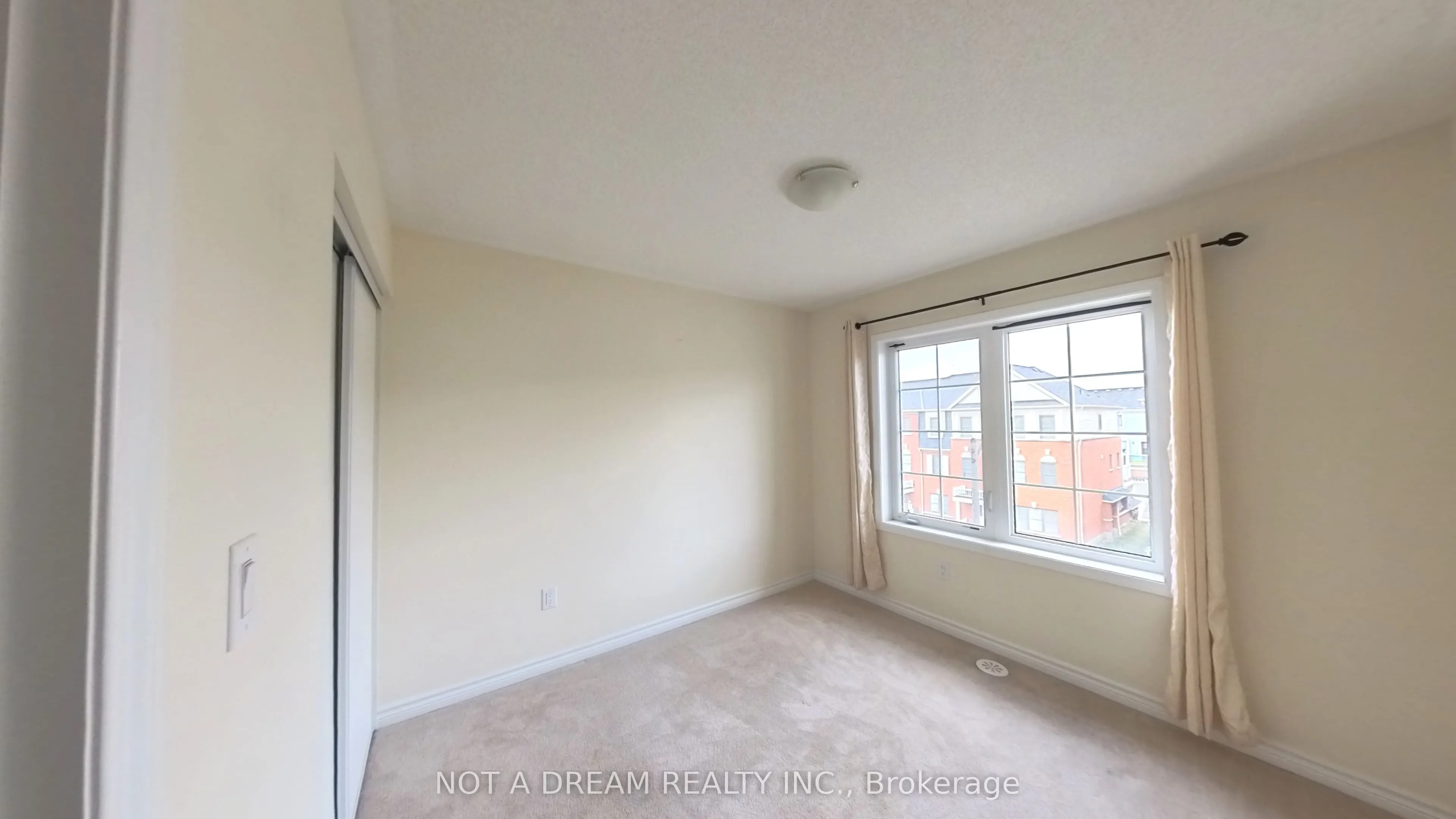 11 Bluegill Crescent