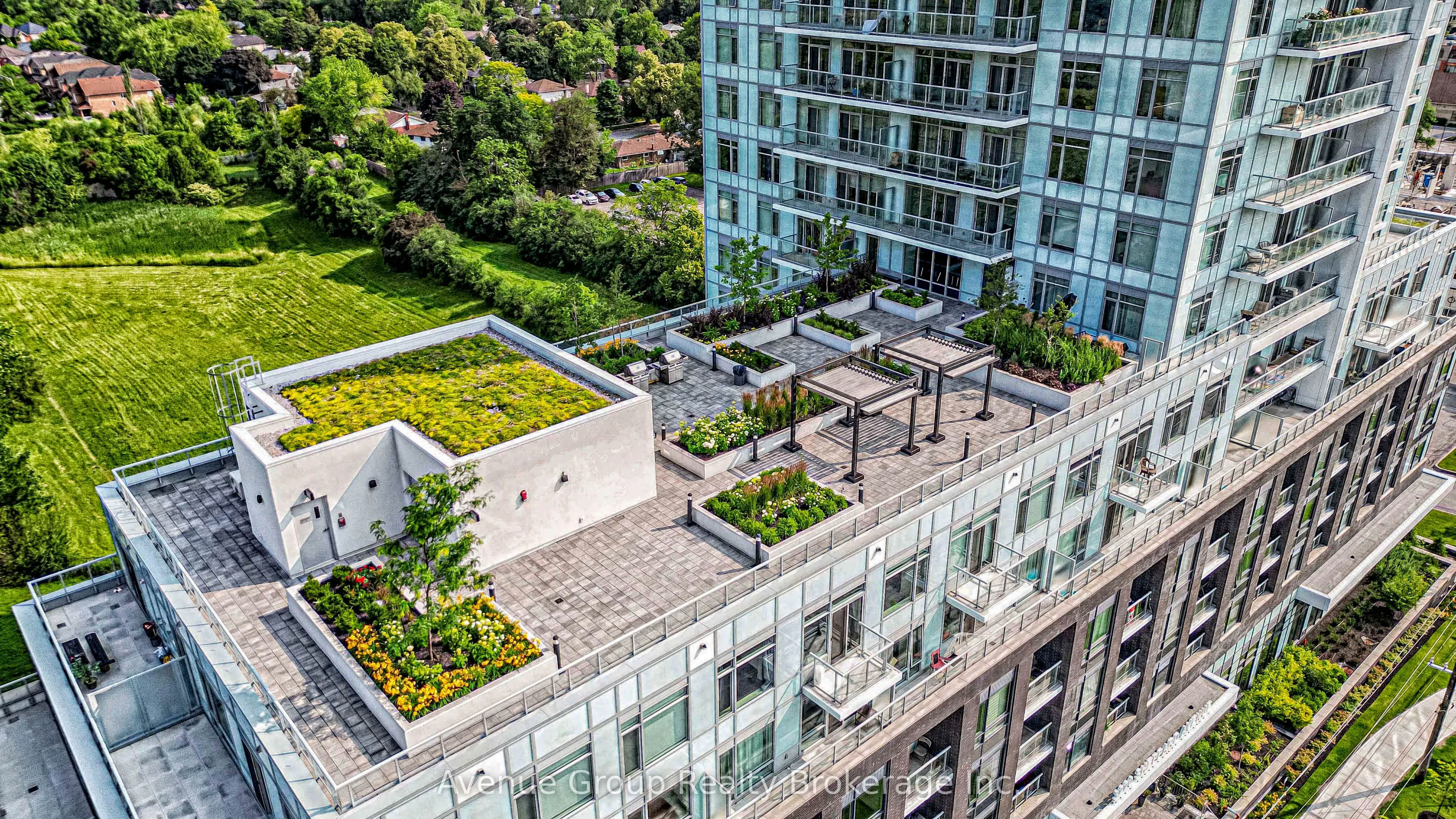 3220 Sheppard Avenue E, #308