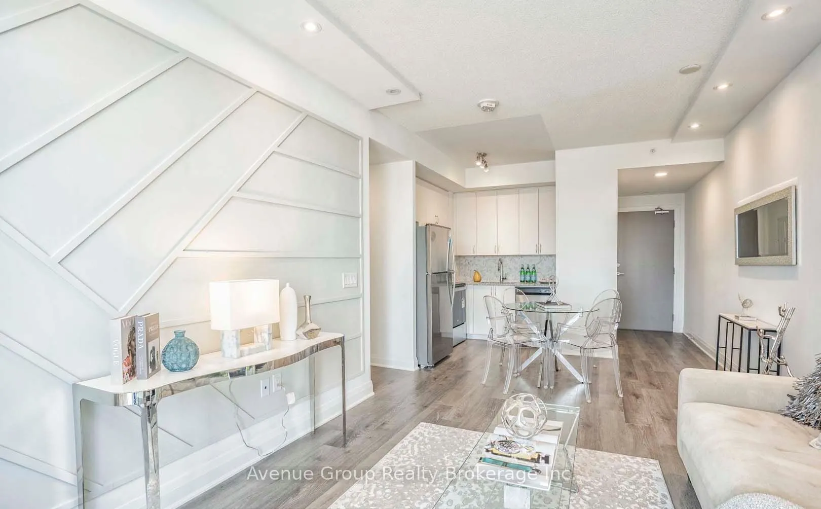 3220 Sheppard Avenue E, #308