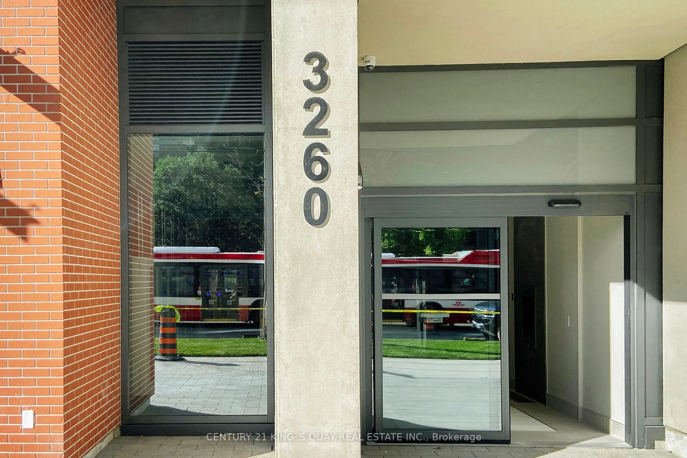 3260 Sheppard Avenue E, #405