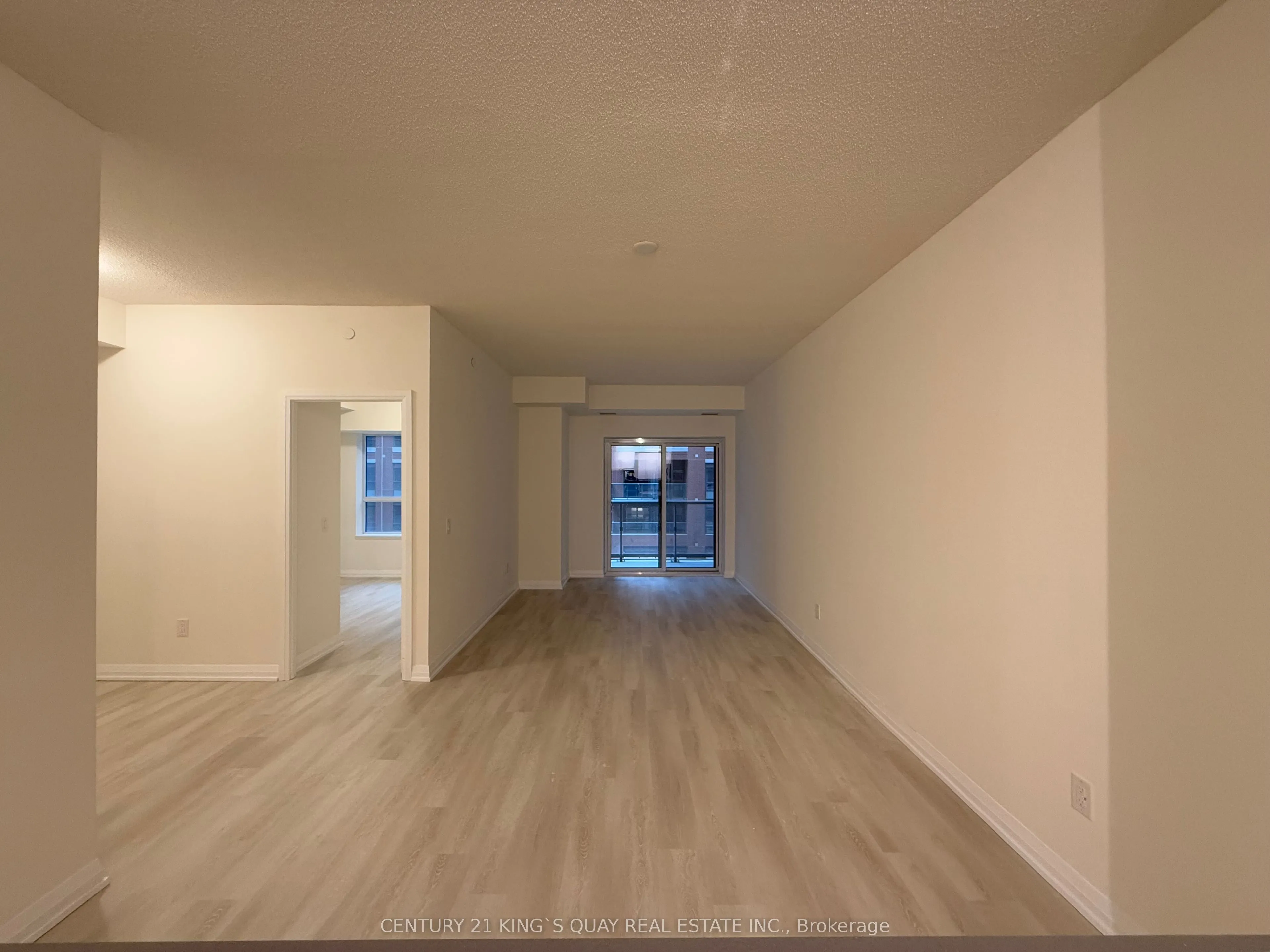 3260 Sheppard Avenue E, #405