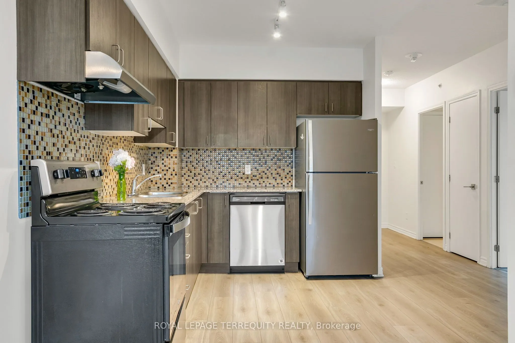 1 Falaise Road, #318