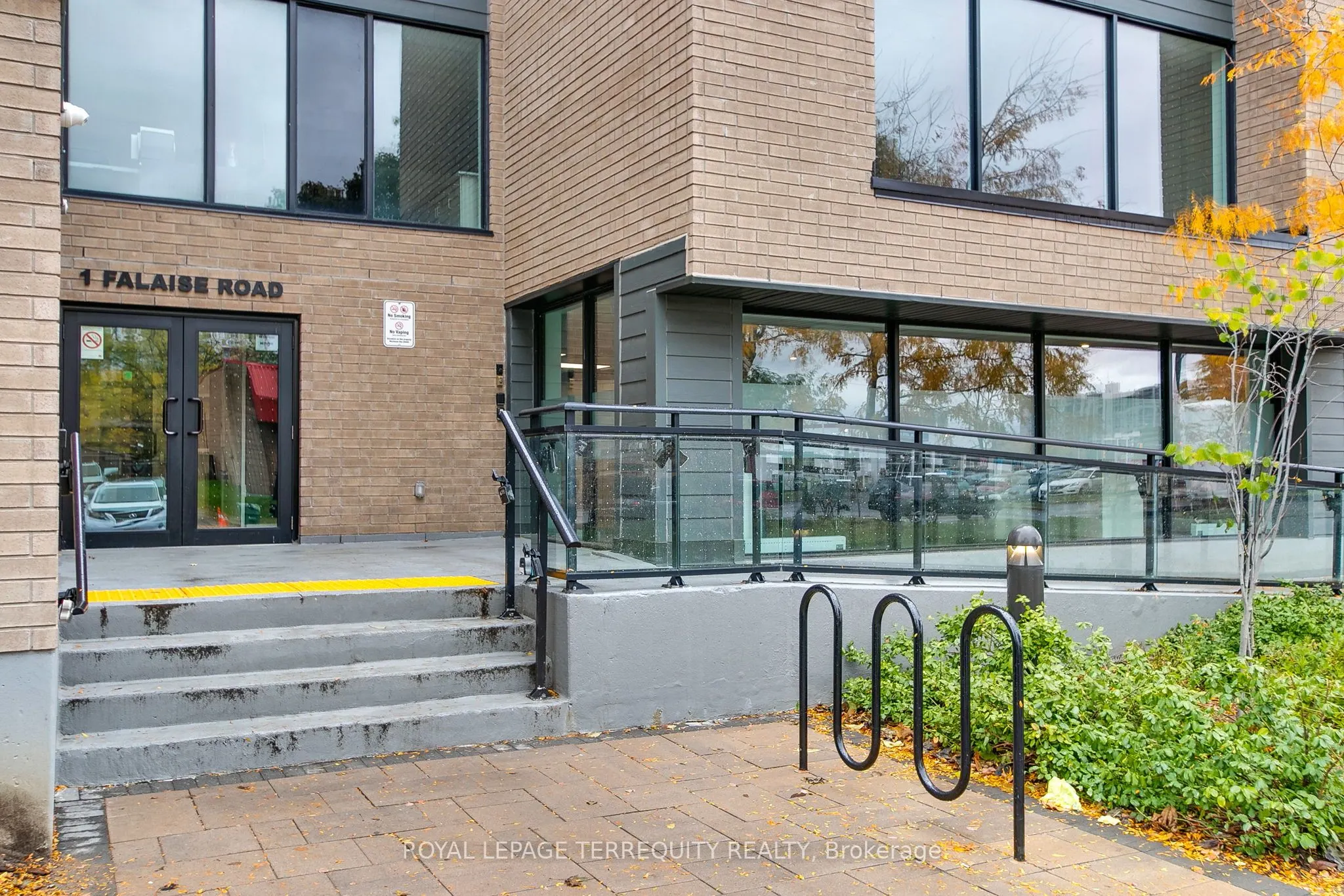 1 Falaise Road, #318