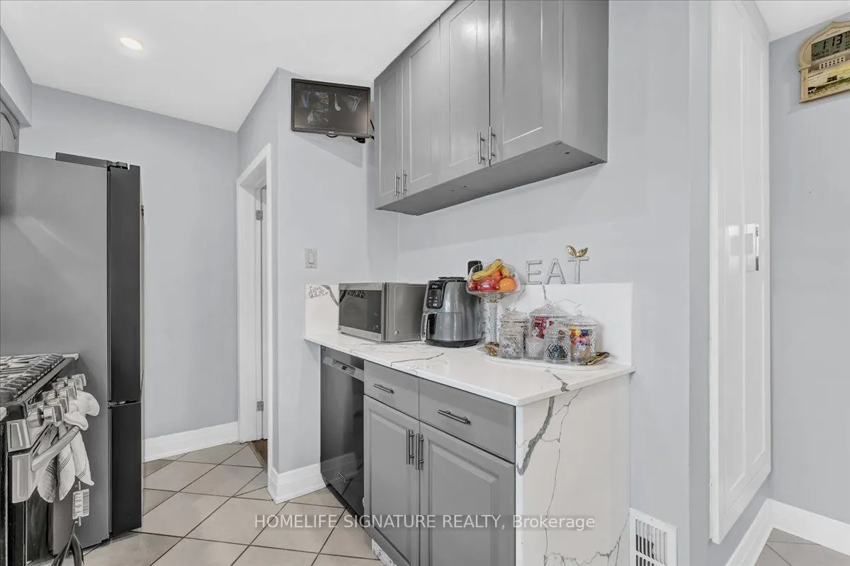 83 Pachino Boulevard