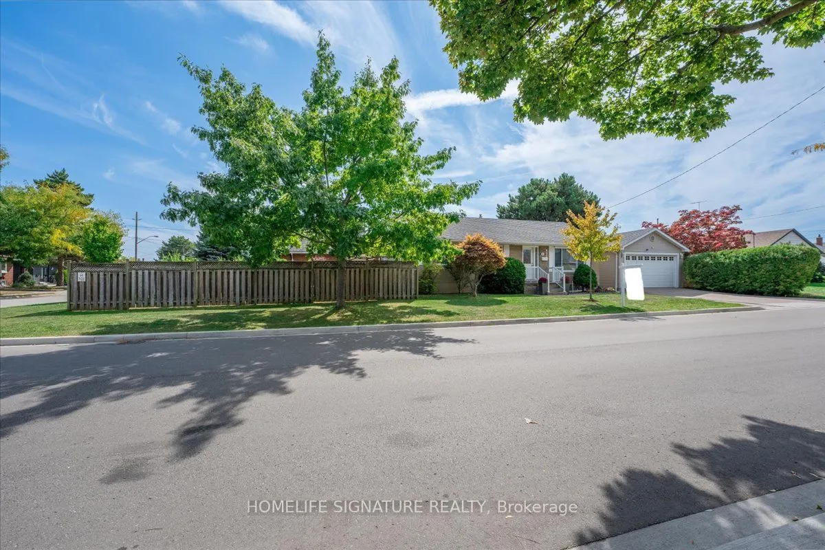 83 Pachino Boulevard