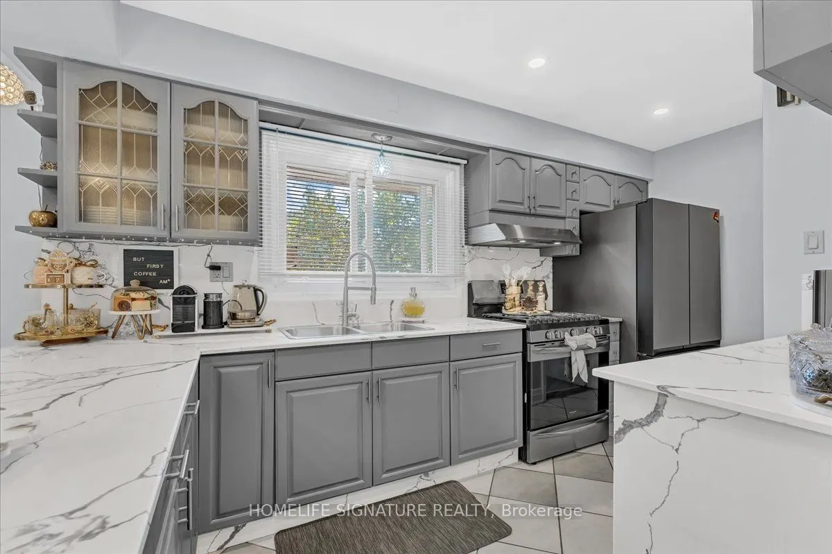 83 Pachino Boulevard