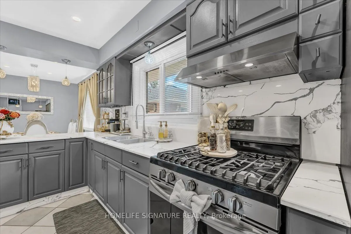 83 Pachino Boulevard