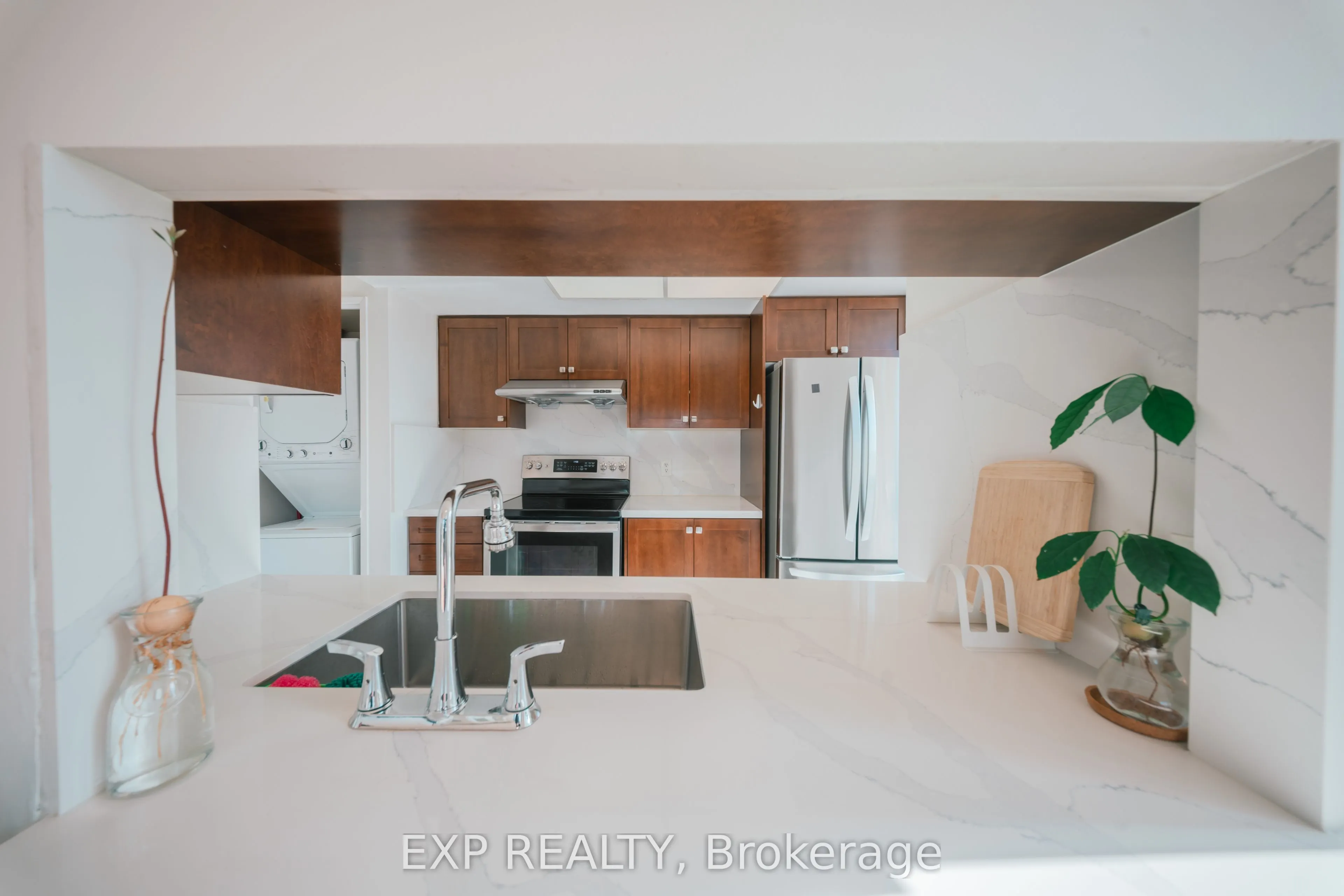 2550 Lawrence Avenue E, #310