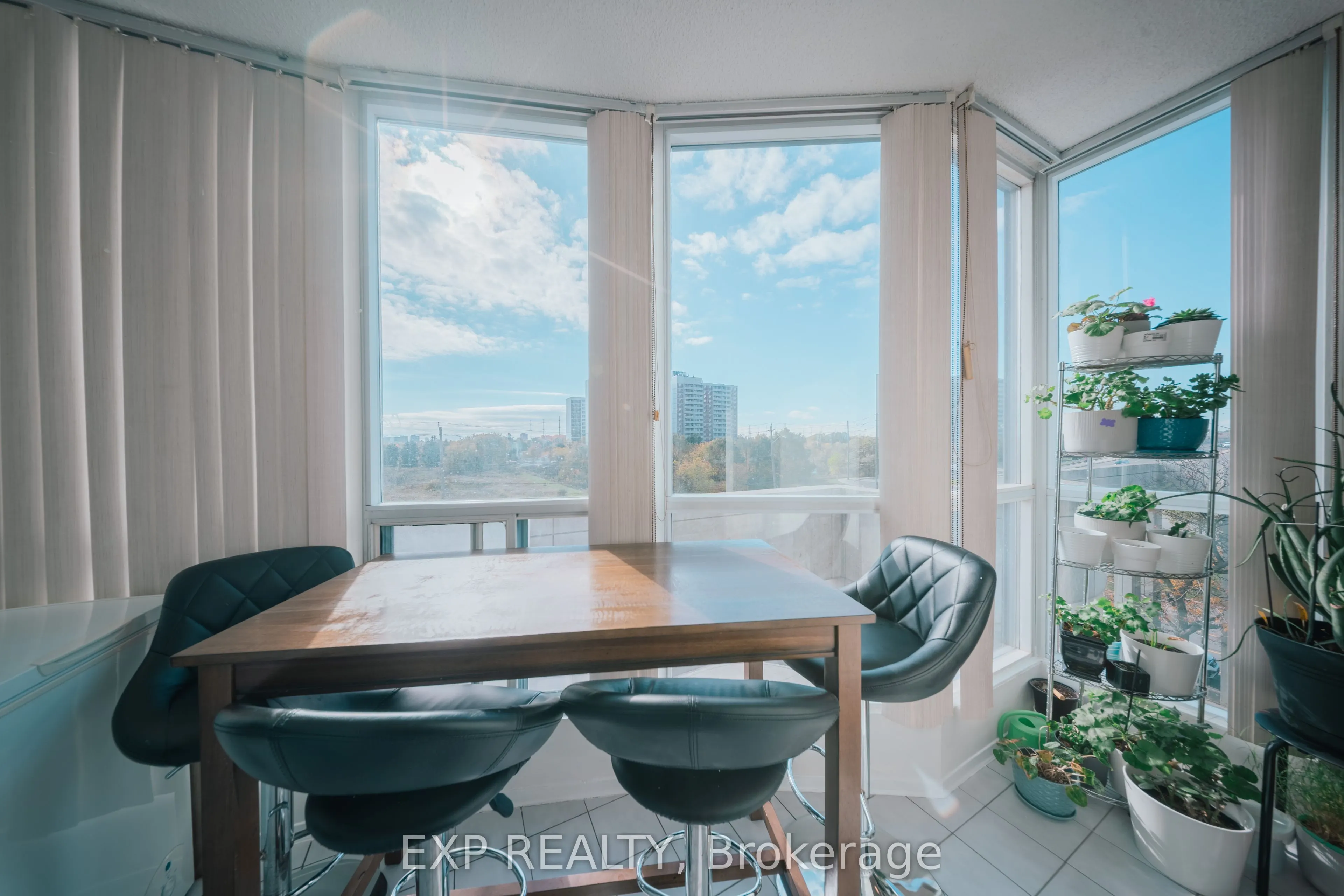 2550 Lawrence Avenue E, #310