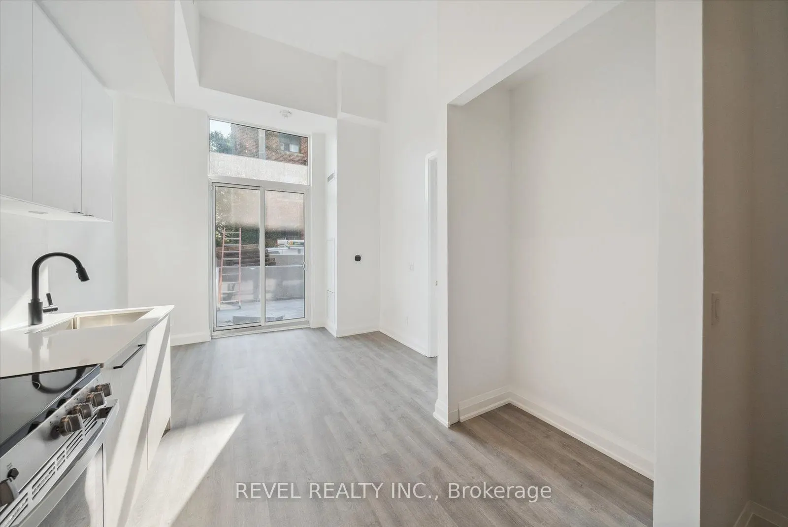 2369 Danforth Avenue, #102