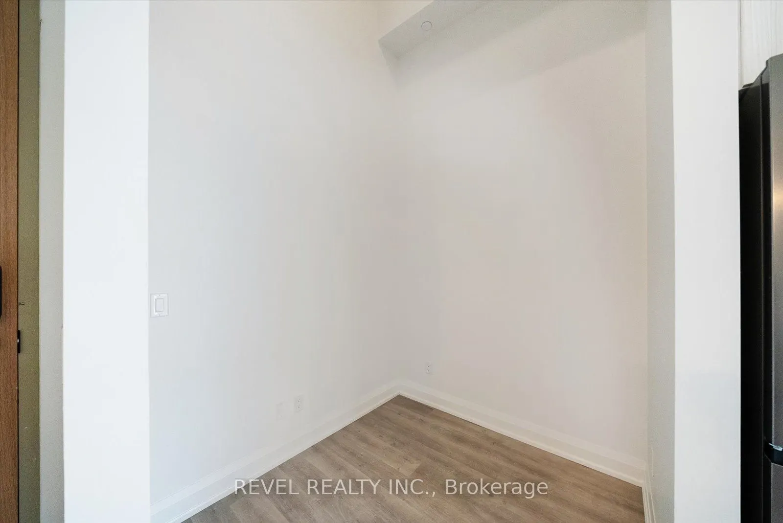 2369 Danforth Avenue, #102