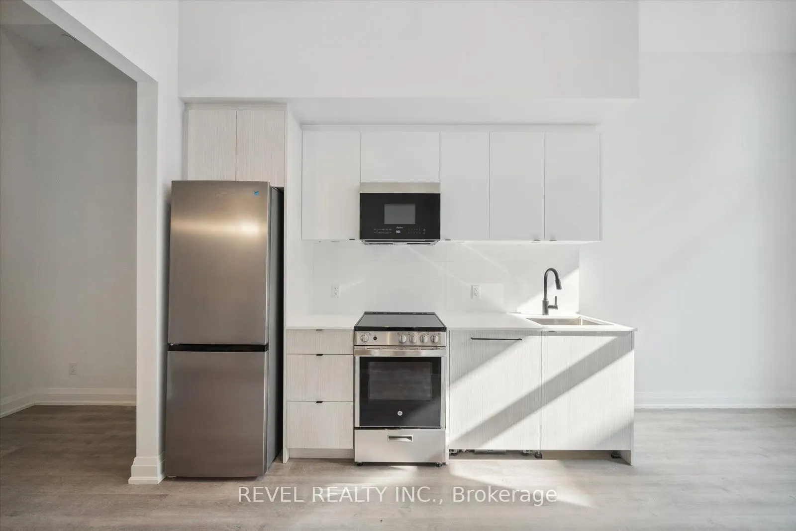 2369 Danforth Avenue, #102