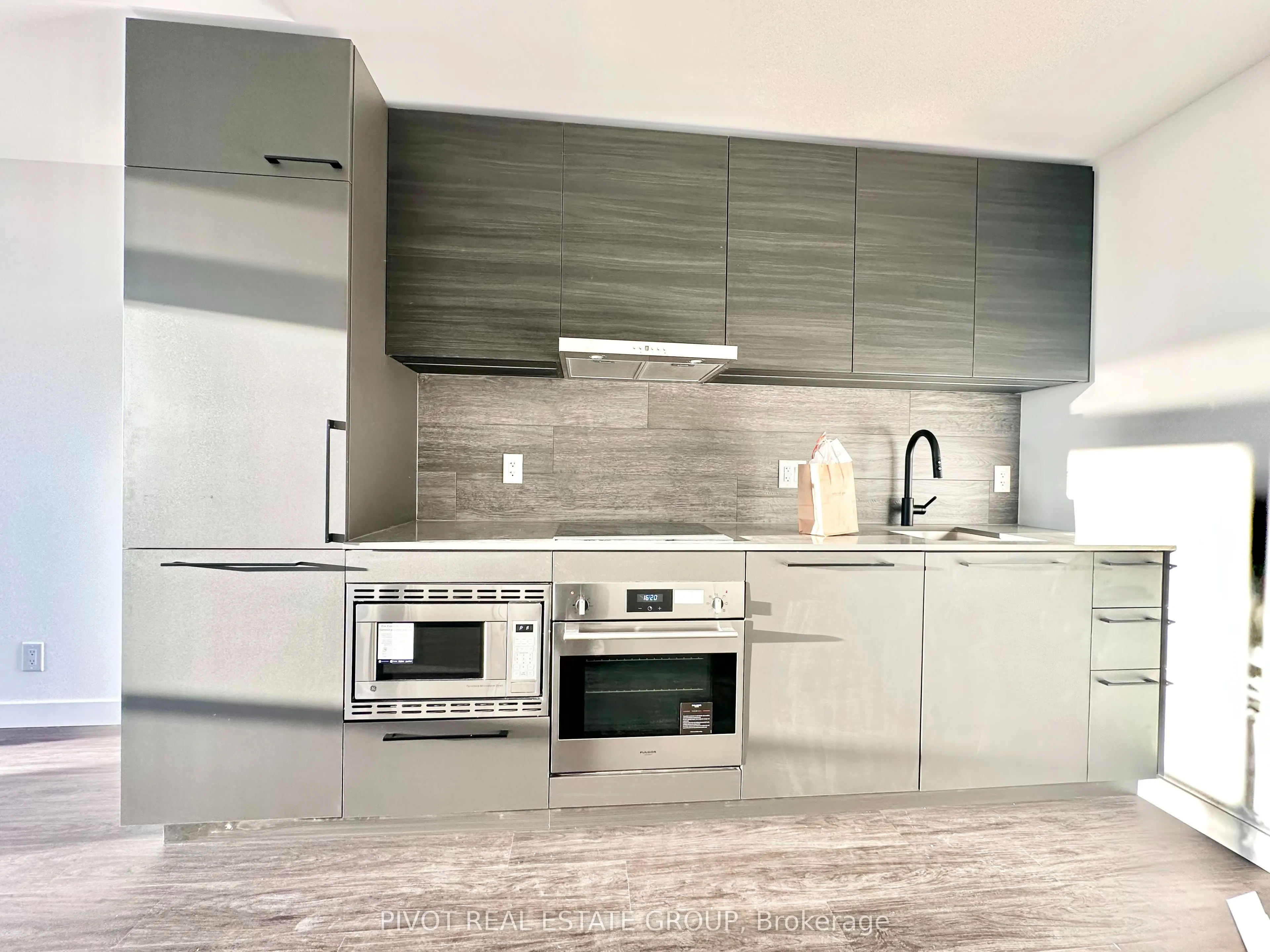 1050 Eastern Avenue, #1111