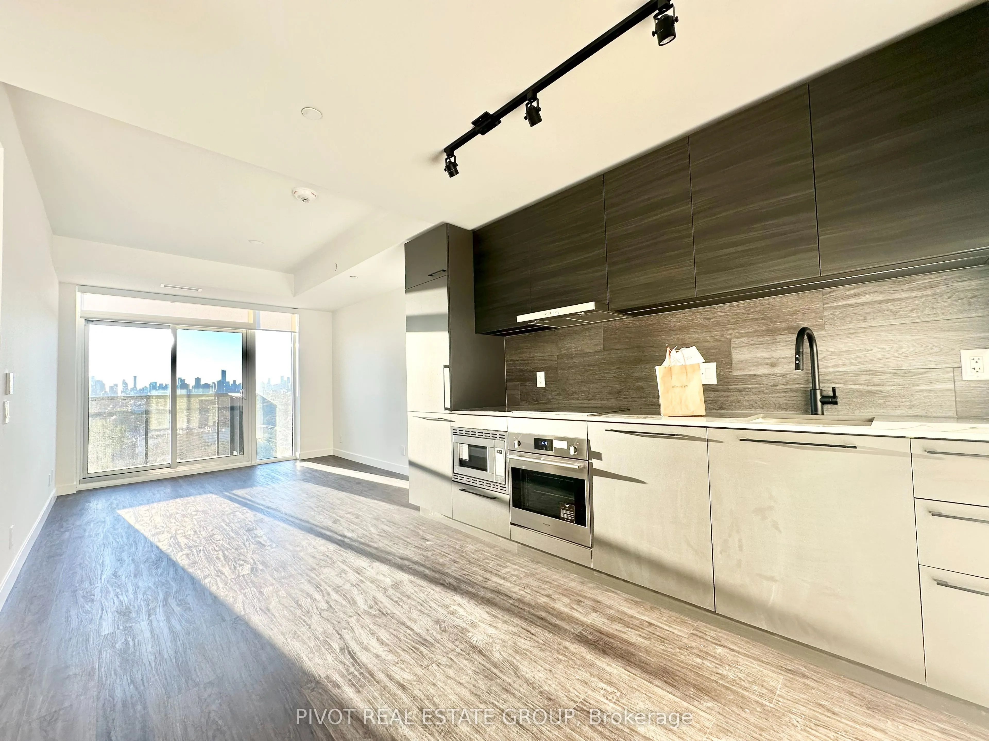 1050 Eastern Avenue, #1111