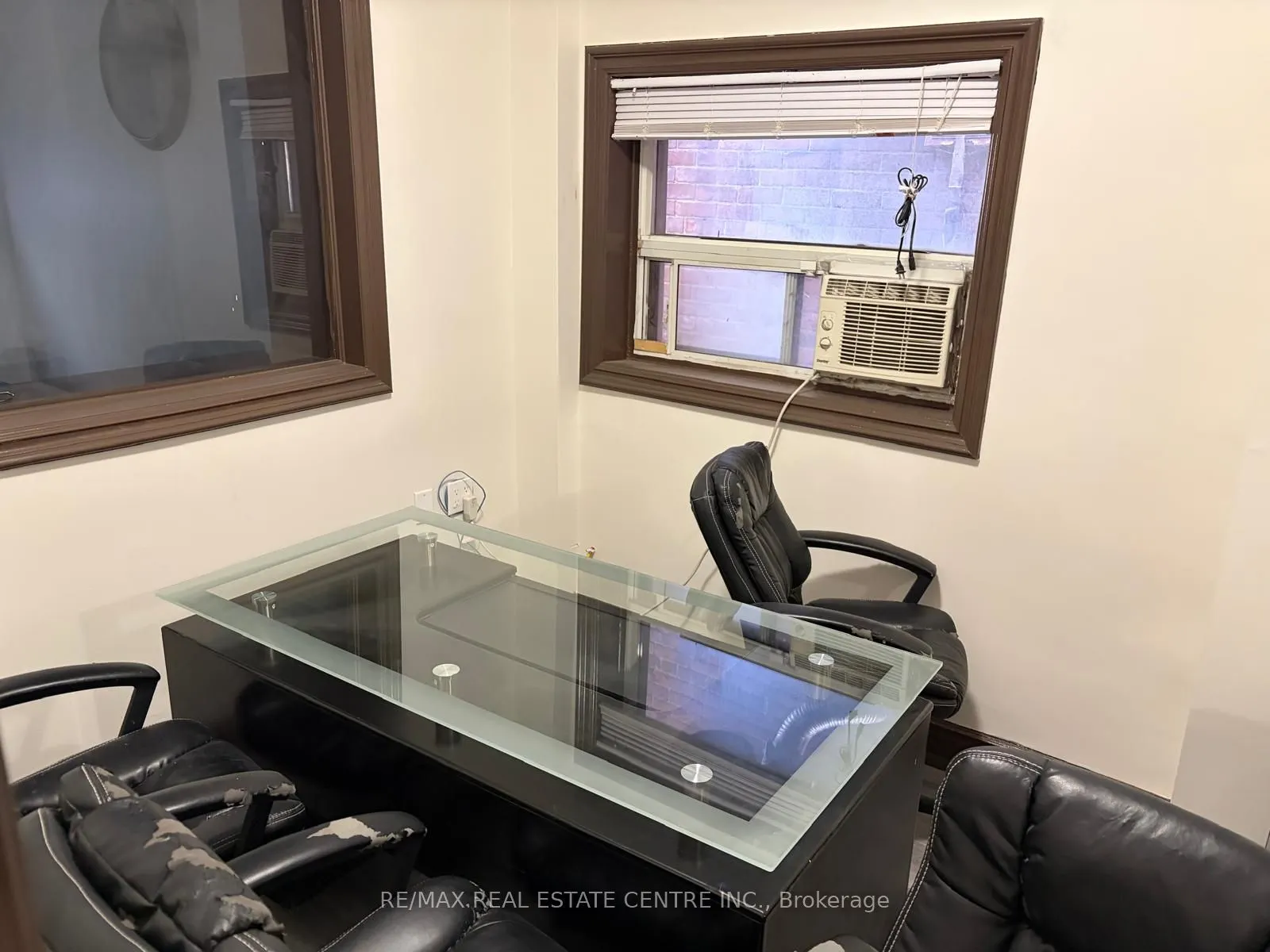 3280 Danforth Avenue, #offices