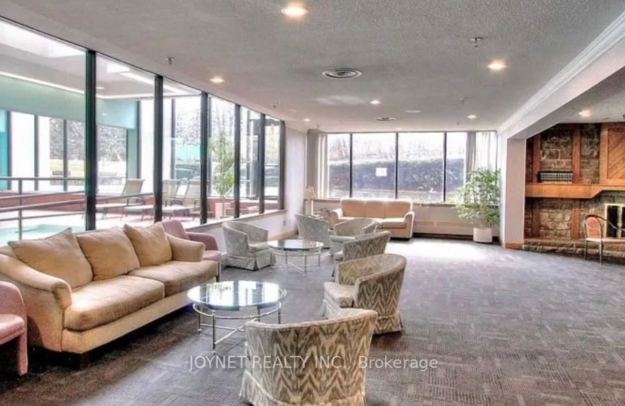 25 Bamburgh Circle, #1040