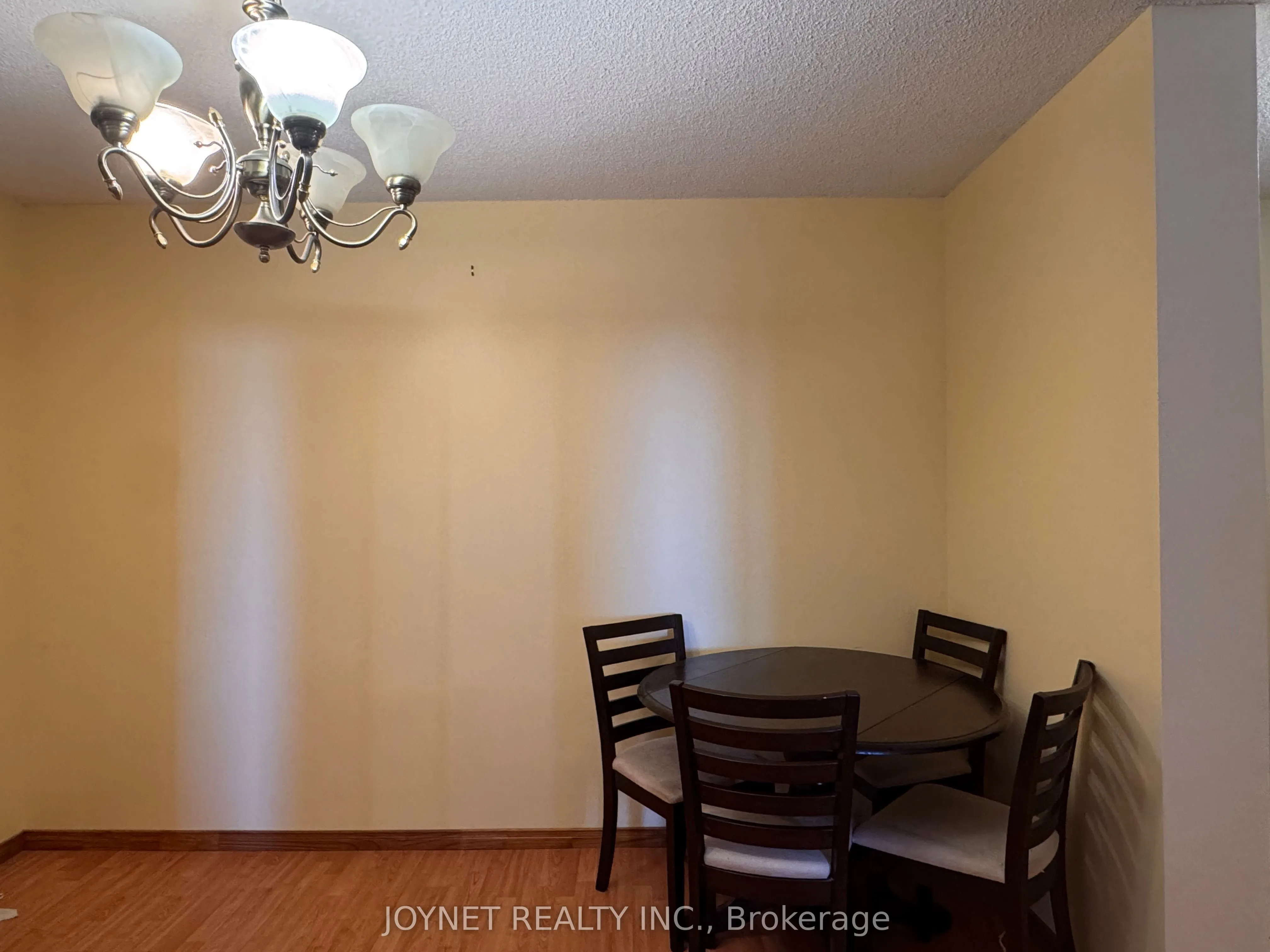 25 Bamburgh Circle, #1040