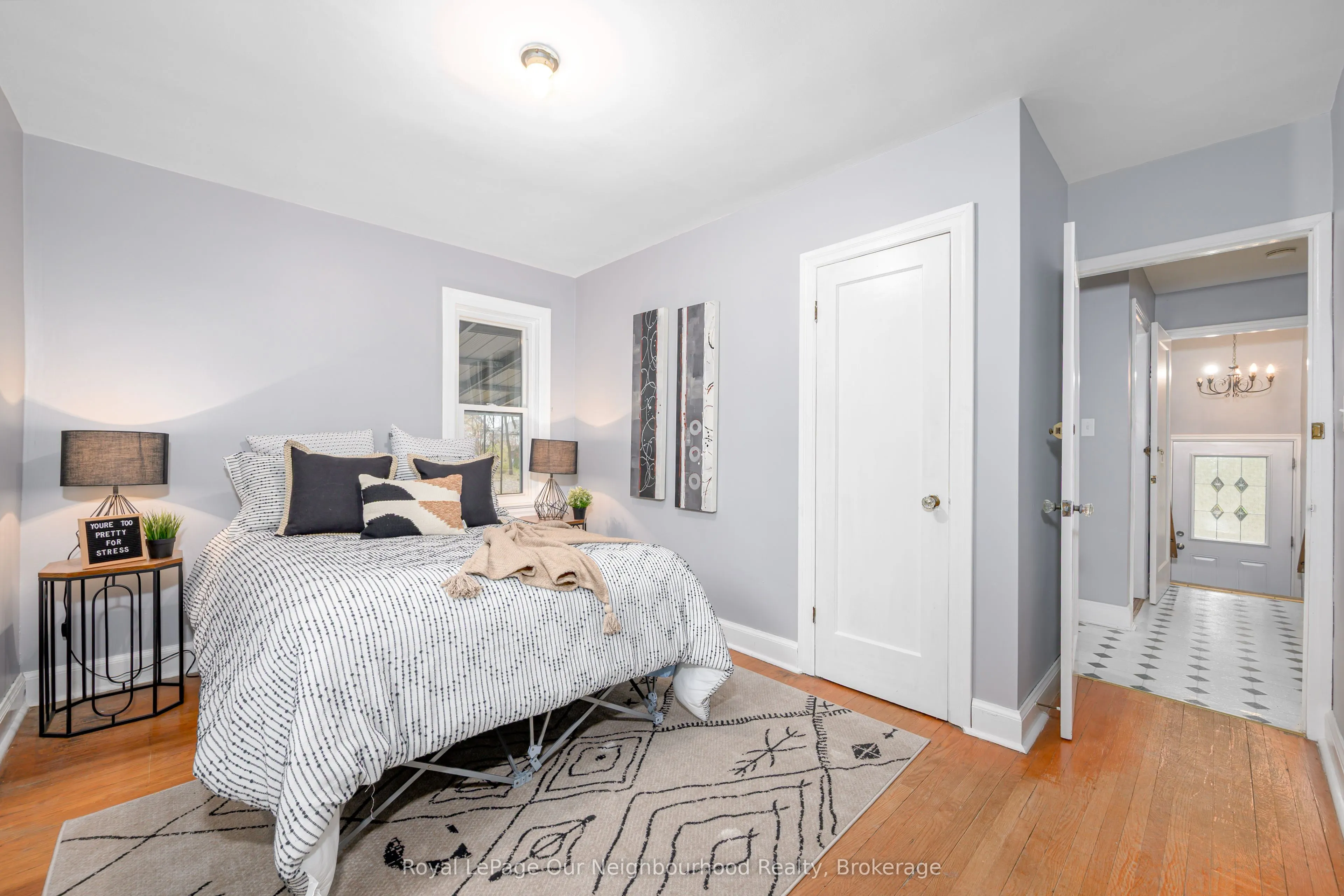 221 Liberty Street N