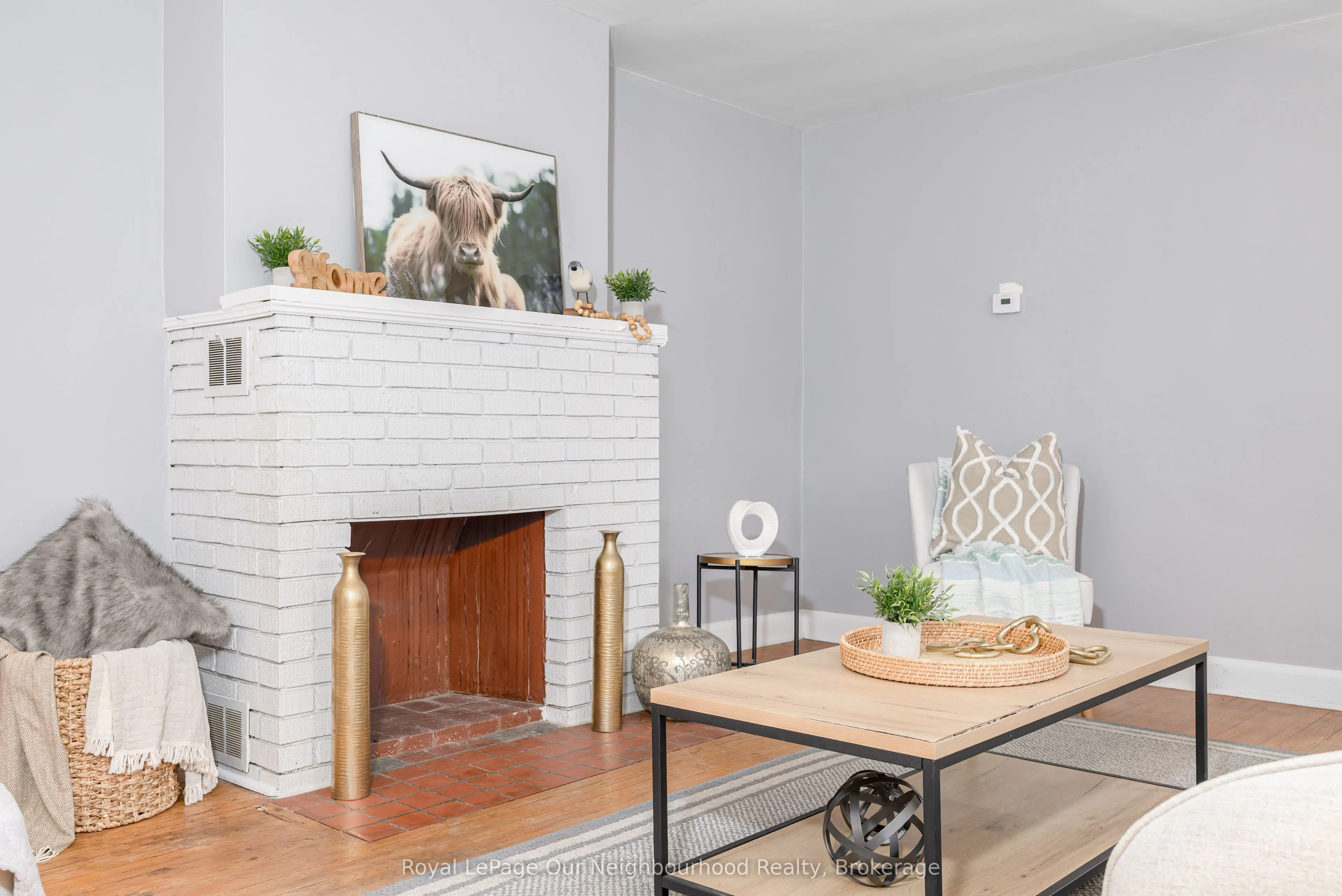 221 Liberty Street N