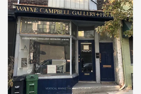 1958 Gerrard Street E