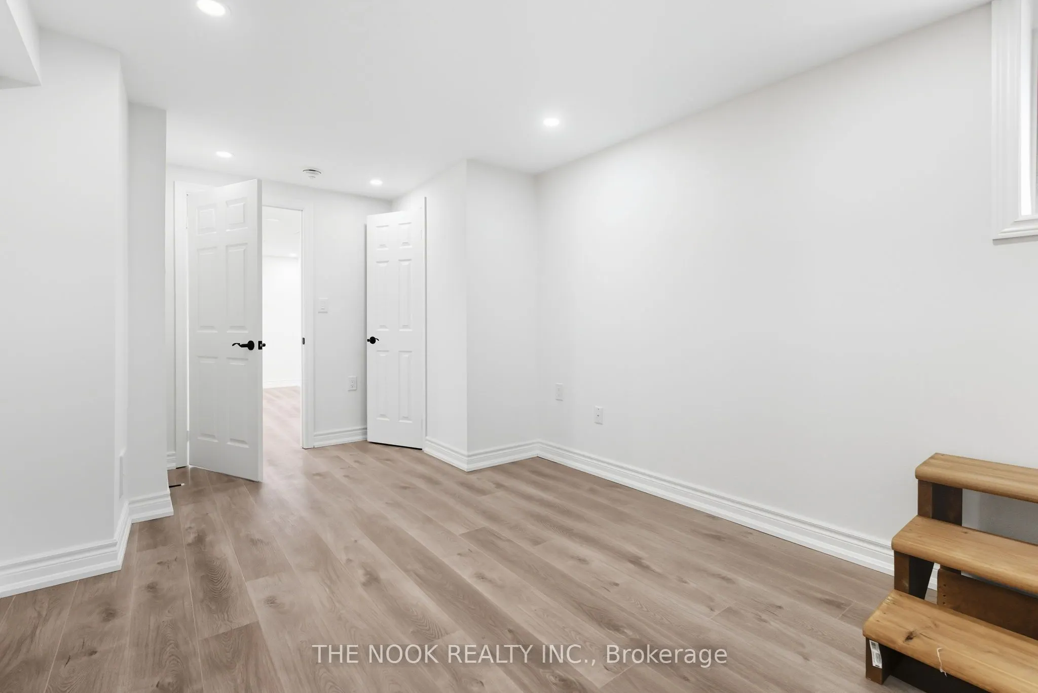 1941 Lydia Crescent, #BSMNT