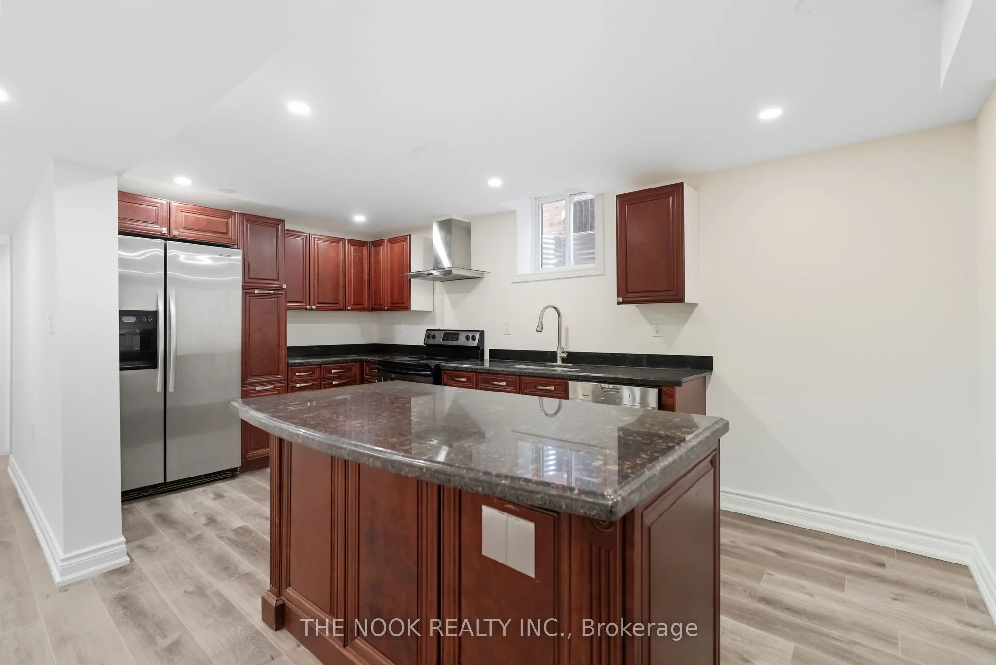 1941 Lydia Crescent, #BSMNT