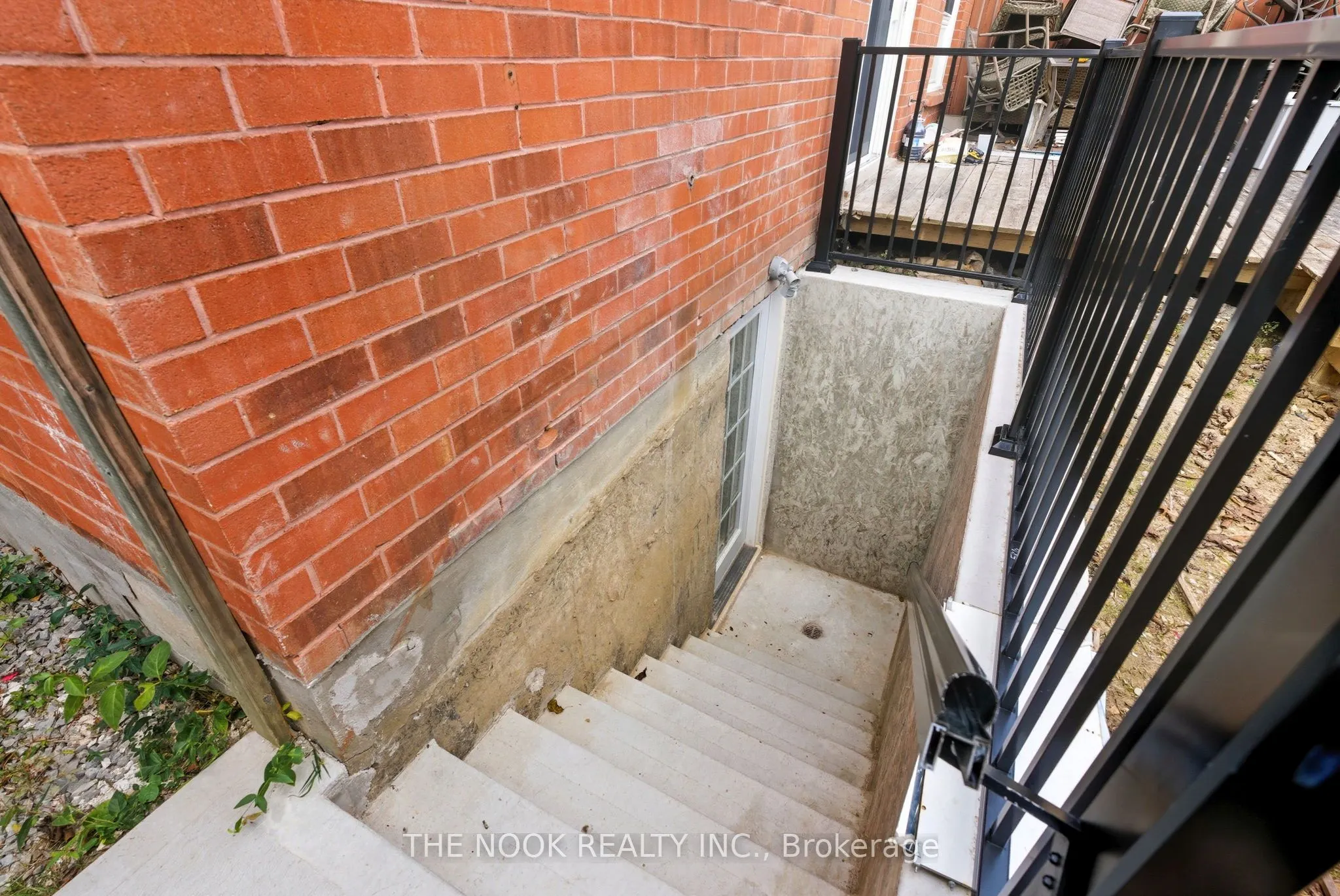 1941 Lydia Crescent, #BSMNT