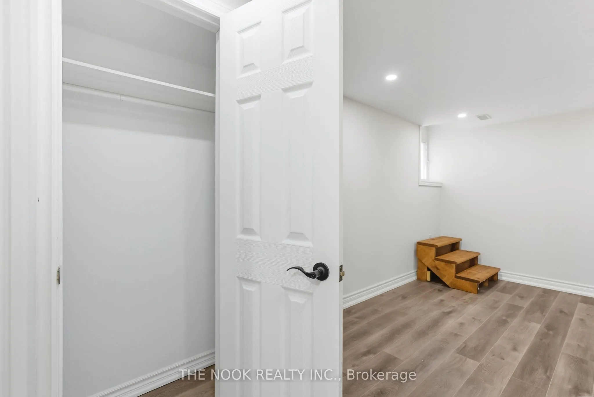 1941 Lydia Crescent, #BSMNT