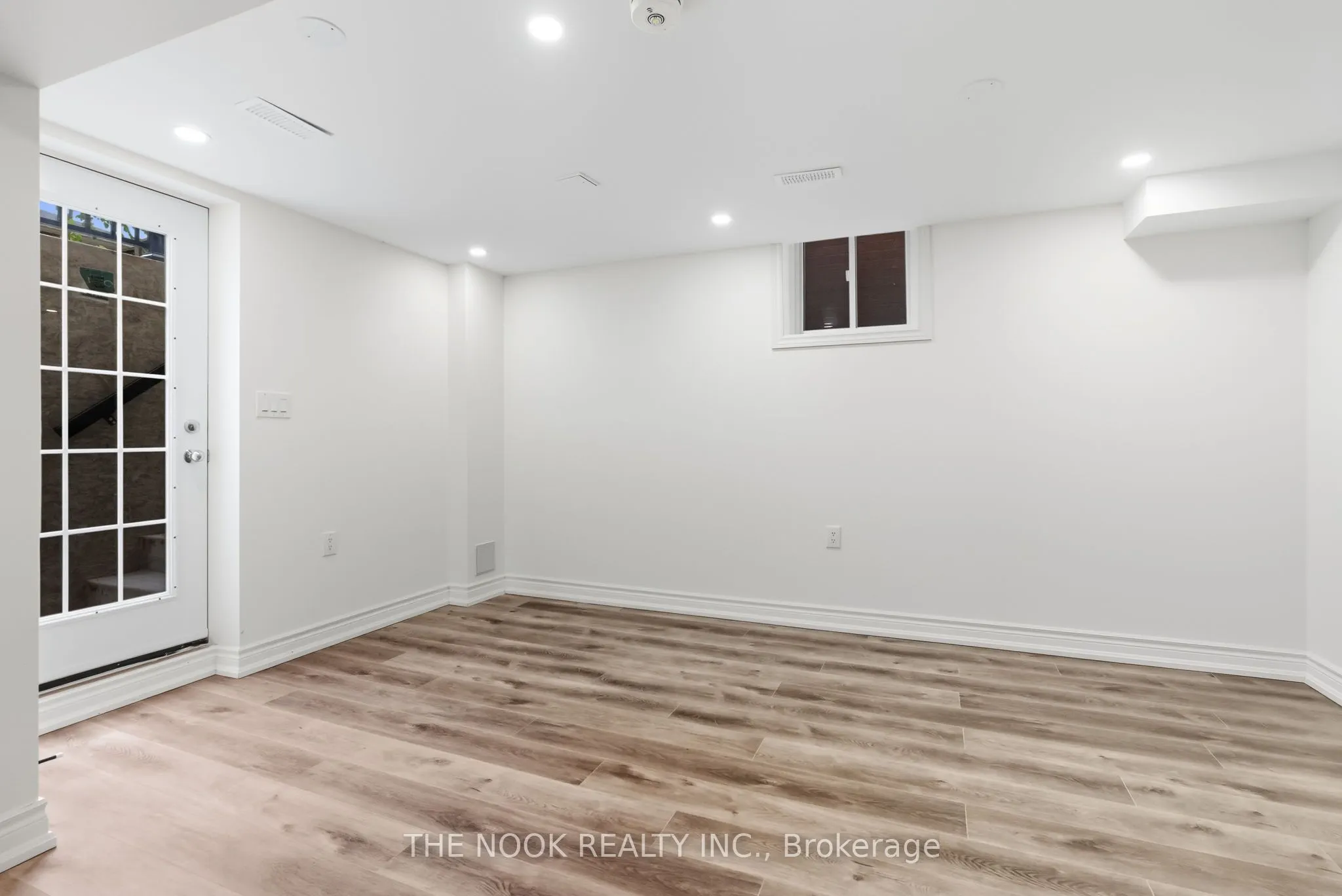 1941 Lydia Crescent, #BSMNT