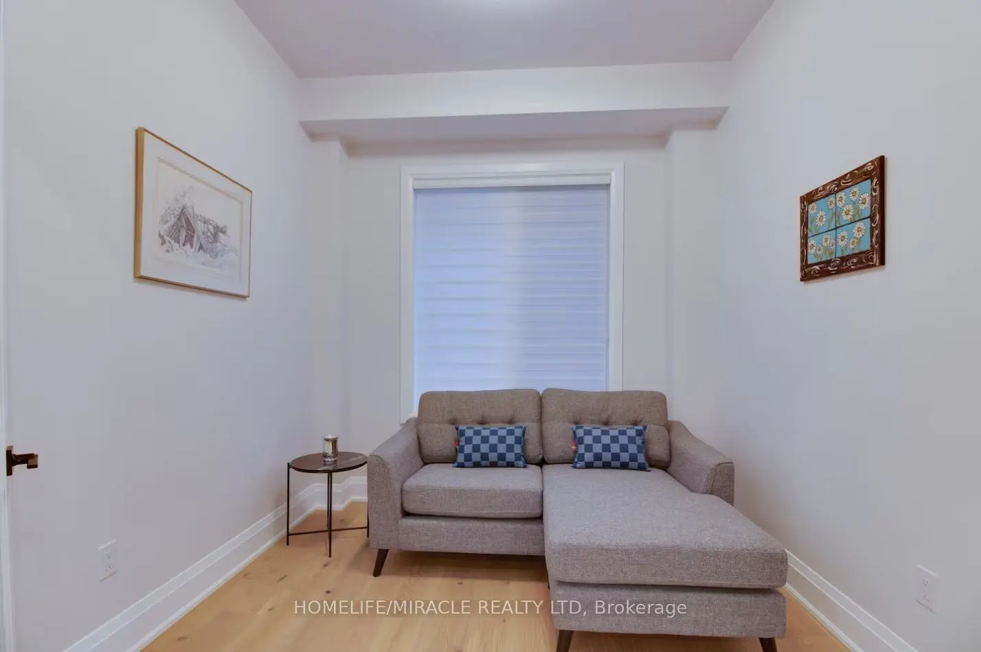 10 Stamford Square S