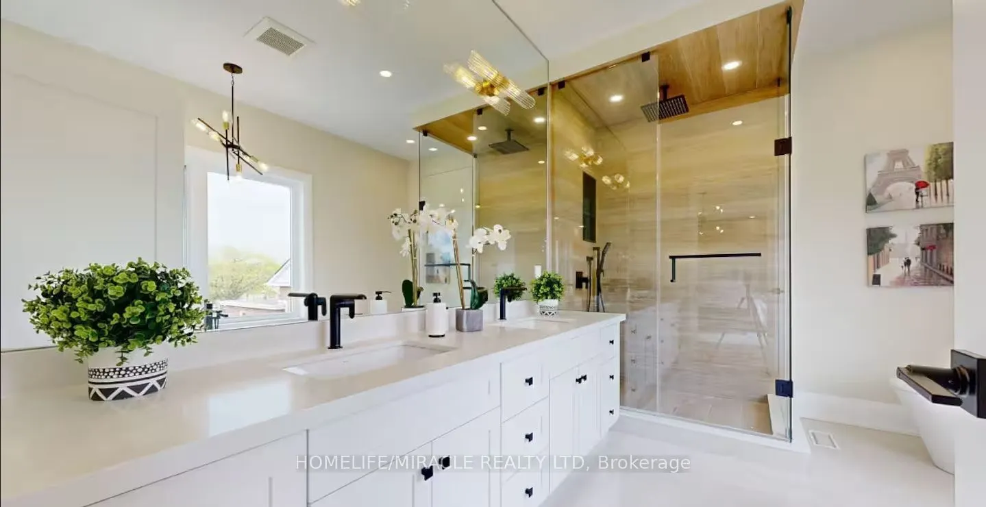 10 Stamford Square S