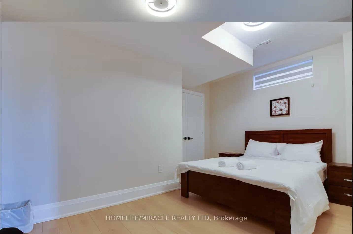 10 Stamford Square S