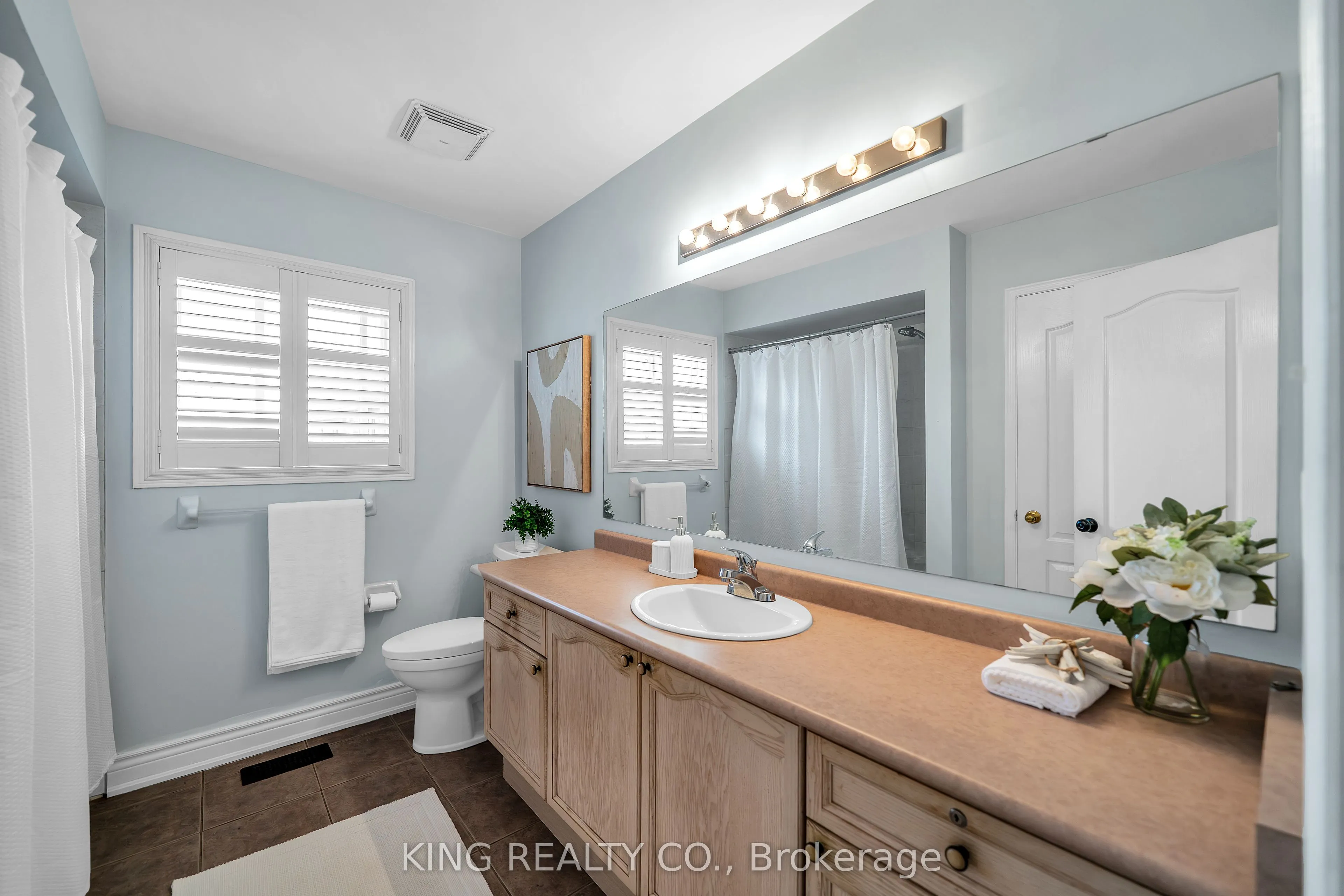 71 Montebello Crescent