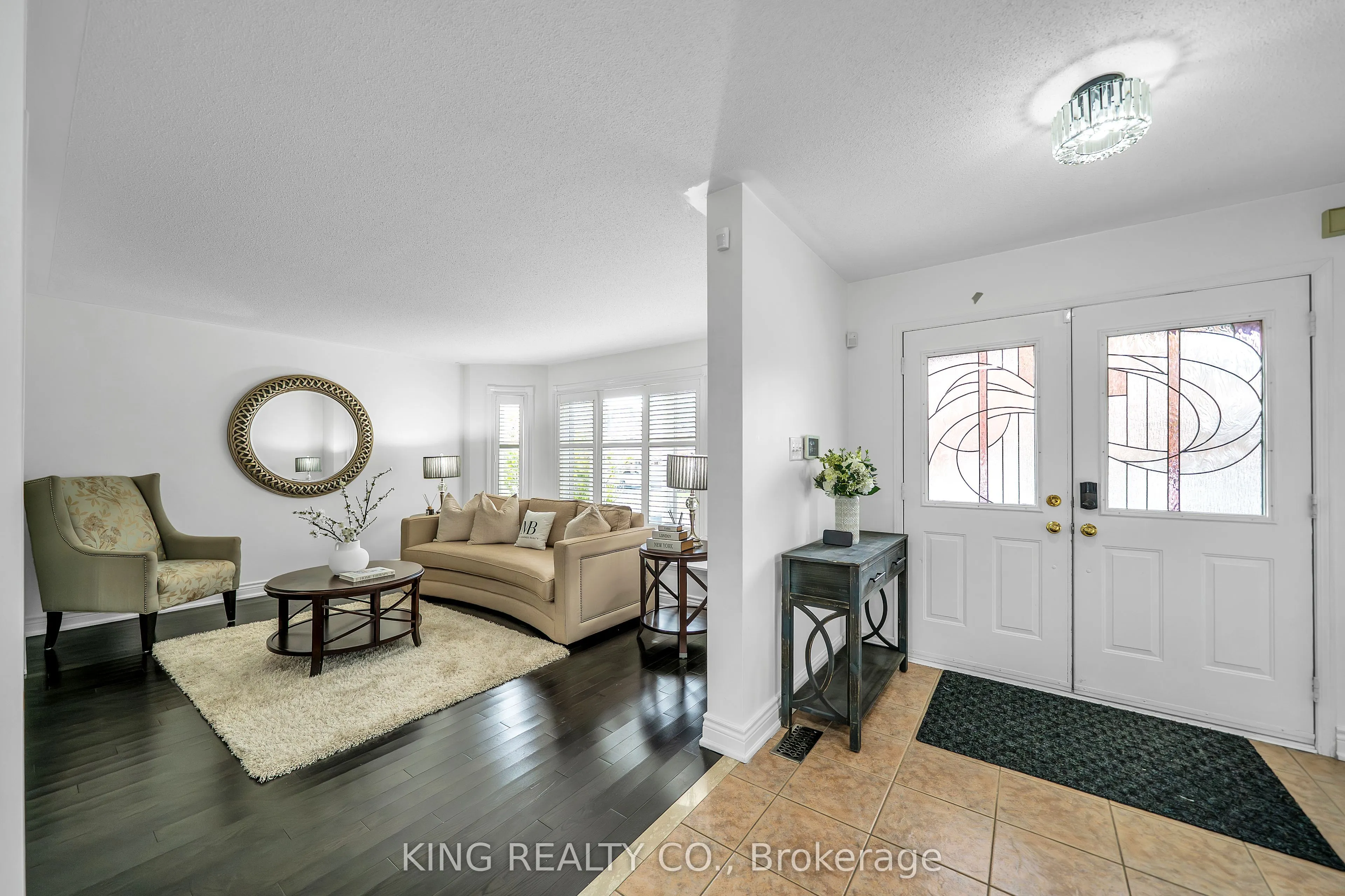 71 Montebello Crescent