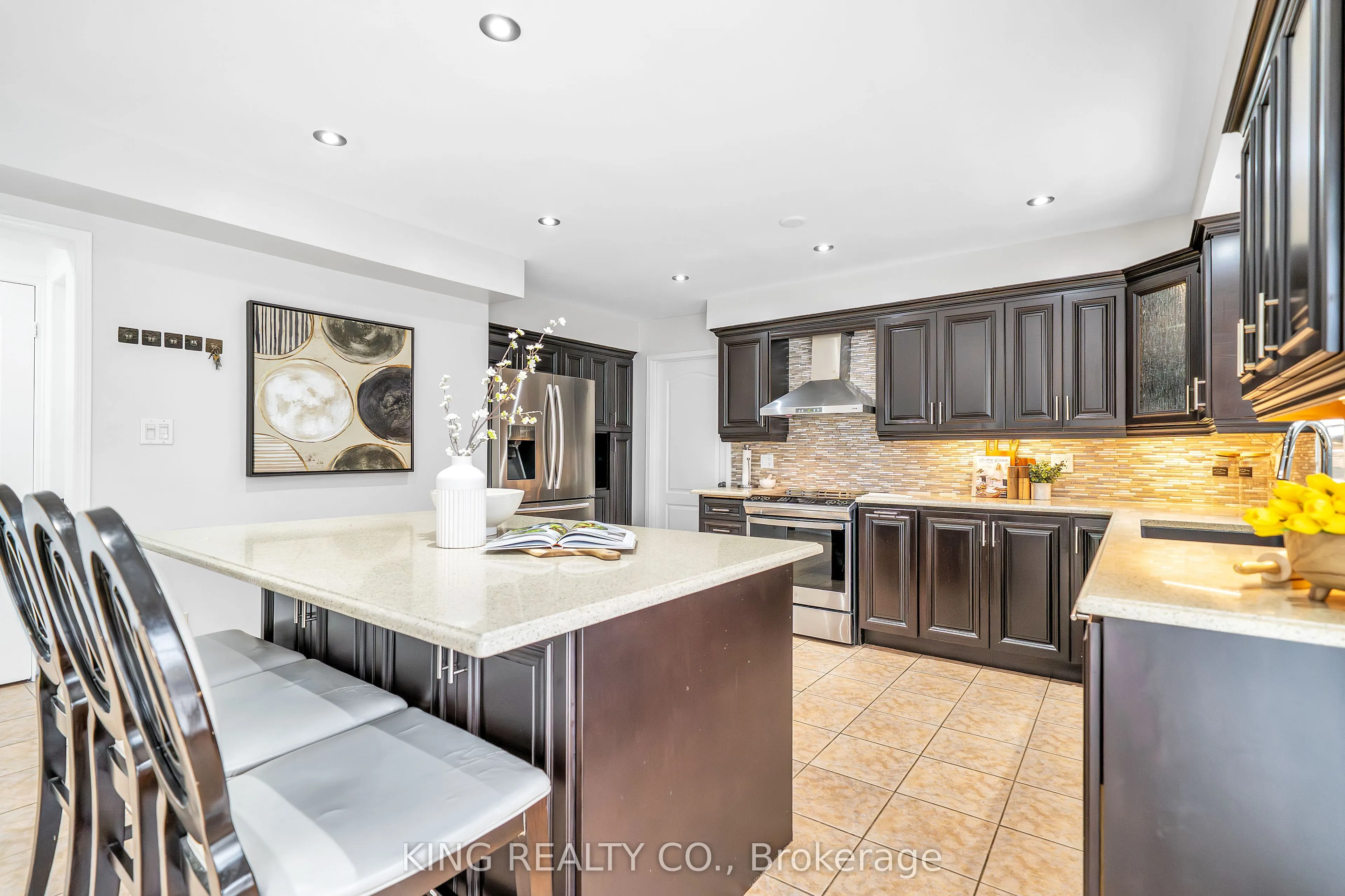 71 Montebello Crescent