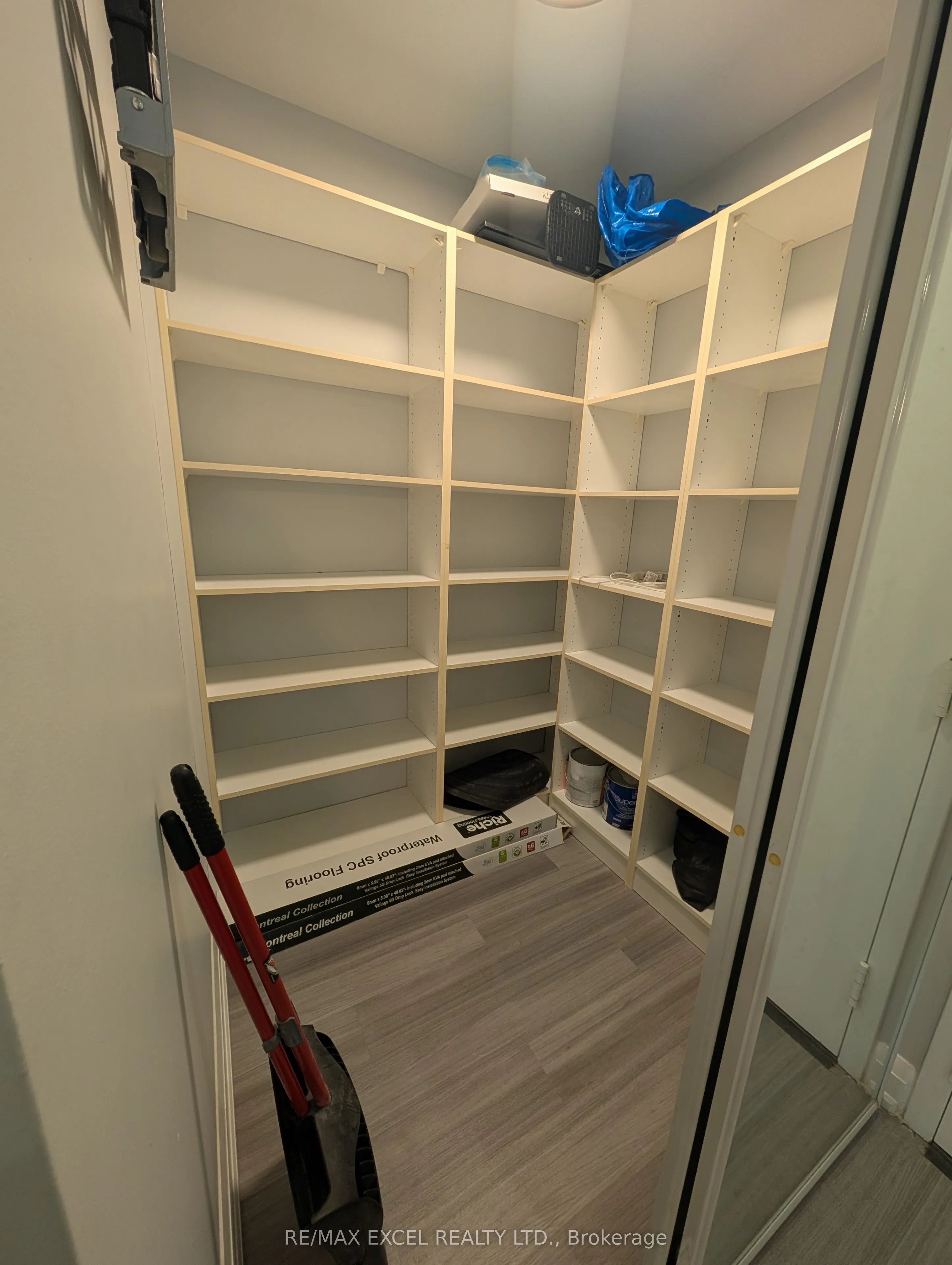 55 Bamburgh Circle, #204